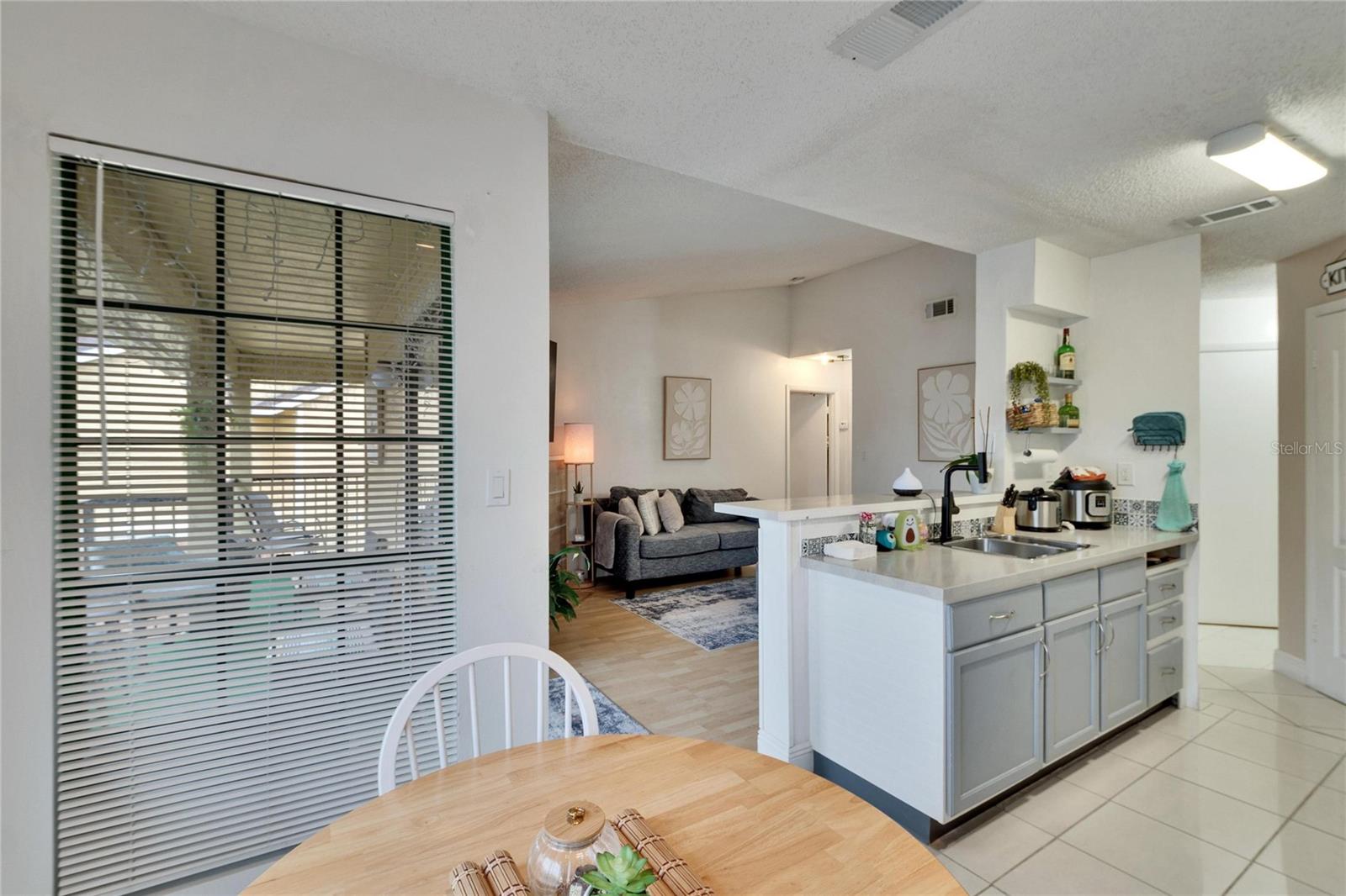 8647 FANCY FINCH DR #203, TAMPA, FL, 33614