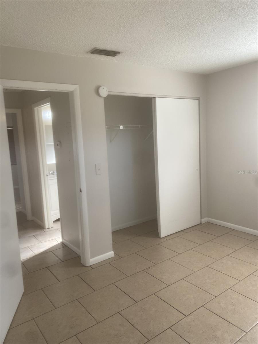 1020 E LEMON ST #D, TARPON SPRINGS, FL, 34689