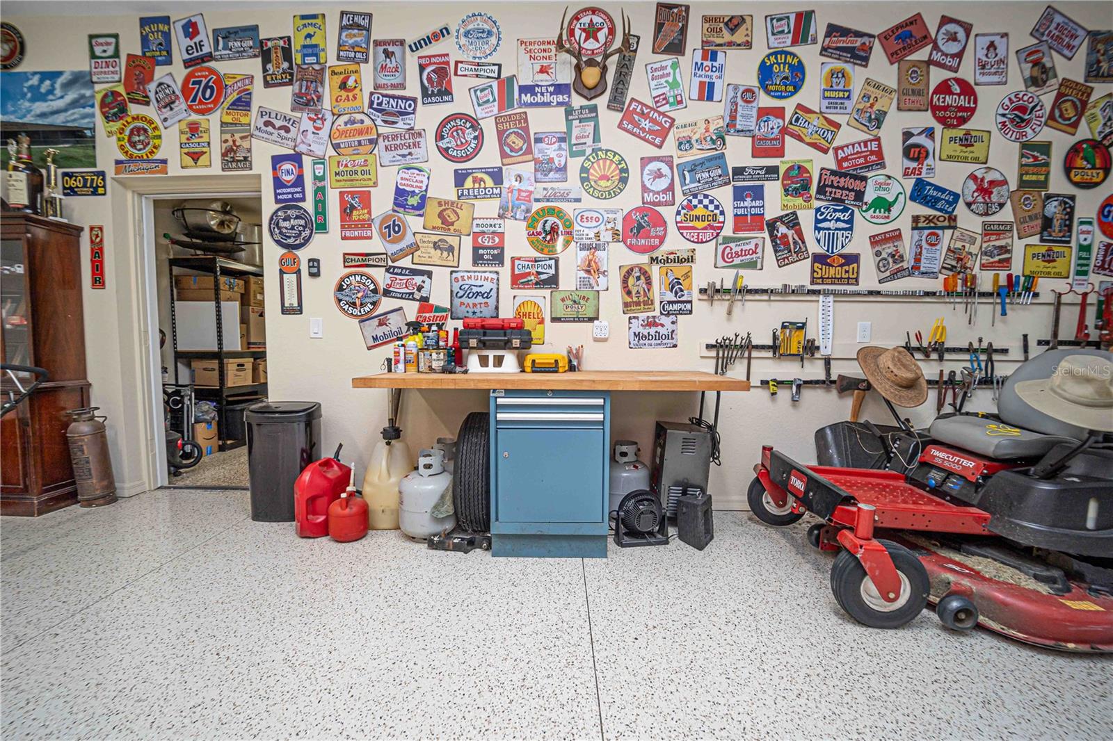 11189 ROZ WAY, OXFORD, FL, 34484