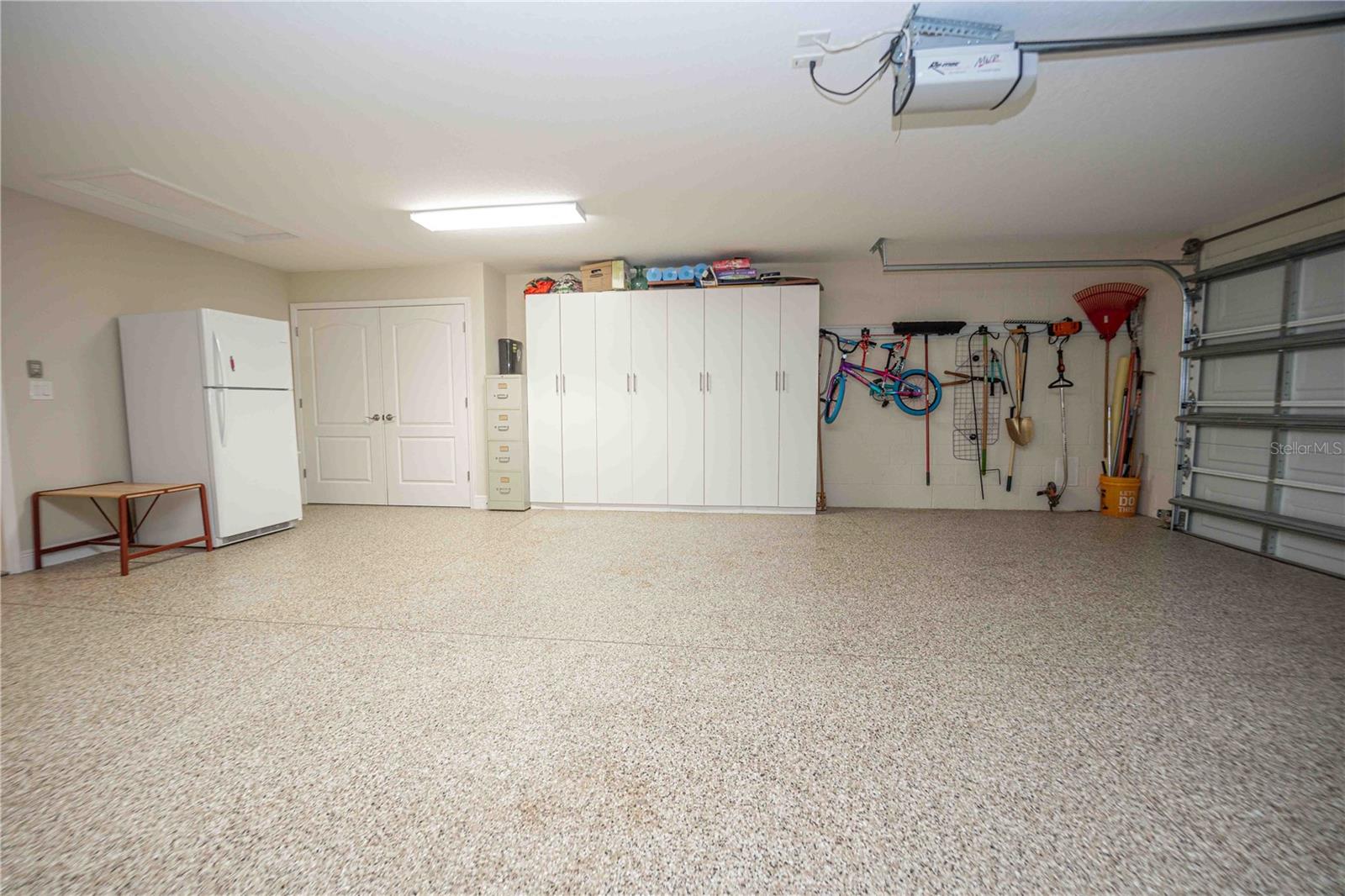 11189 ROZ WAY, OXFORD, FL, 34484