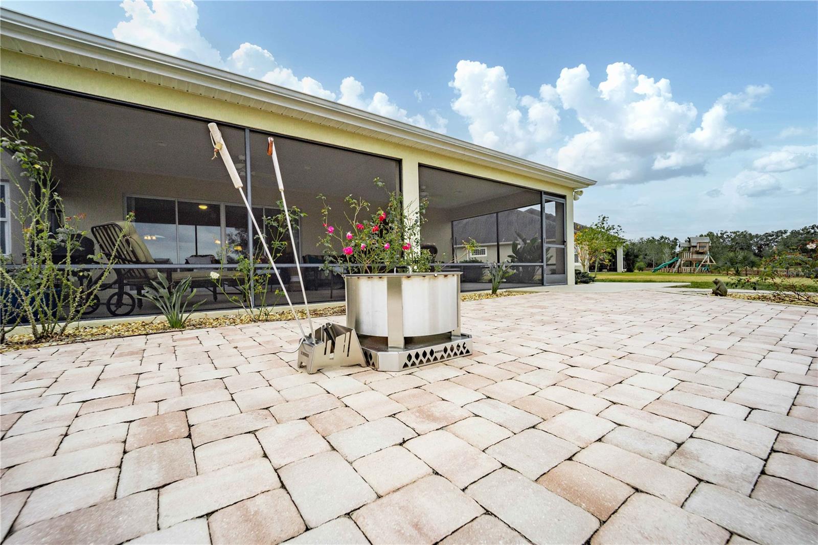 11189 ROZ WAY, OXFORD, FL, 34484