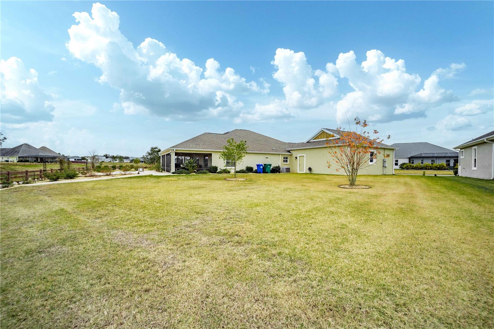11189 ROZ WAY, OXFORD, FL, 34484