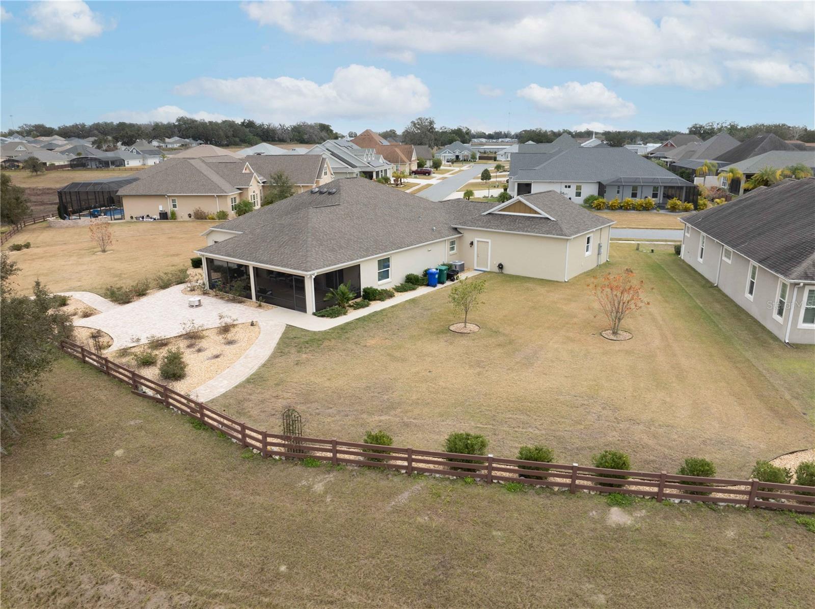 11189 ROZ WAY, OXFORD, FL, 34484