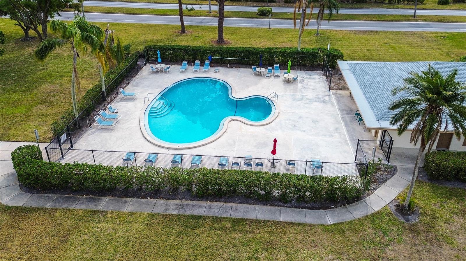 8358 CANDLEWOOD RD, SEMINOLE, FL, 33777