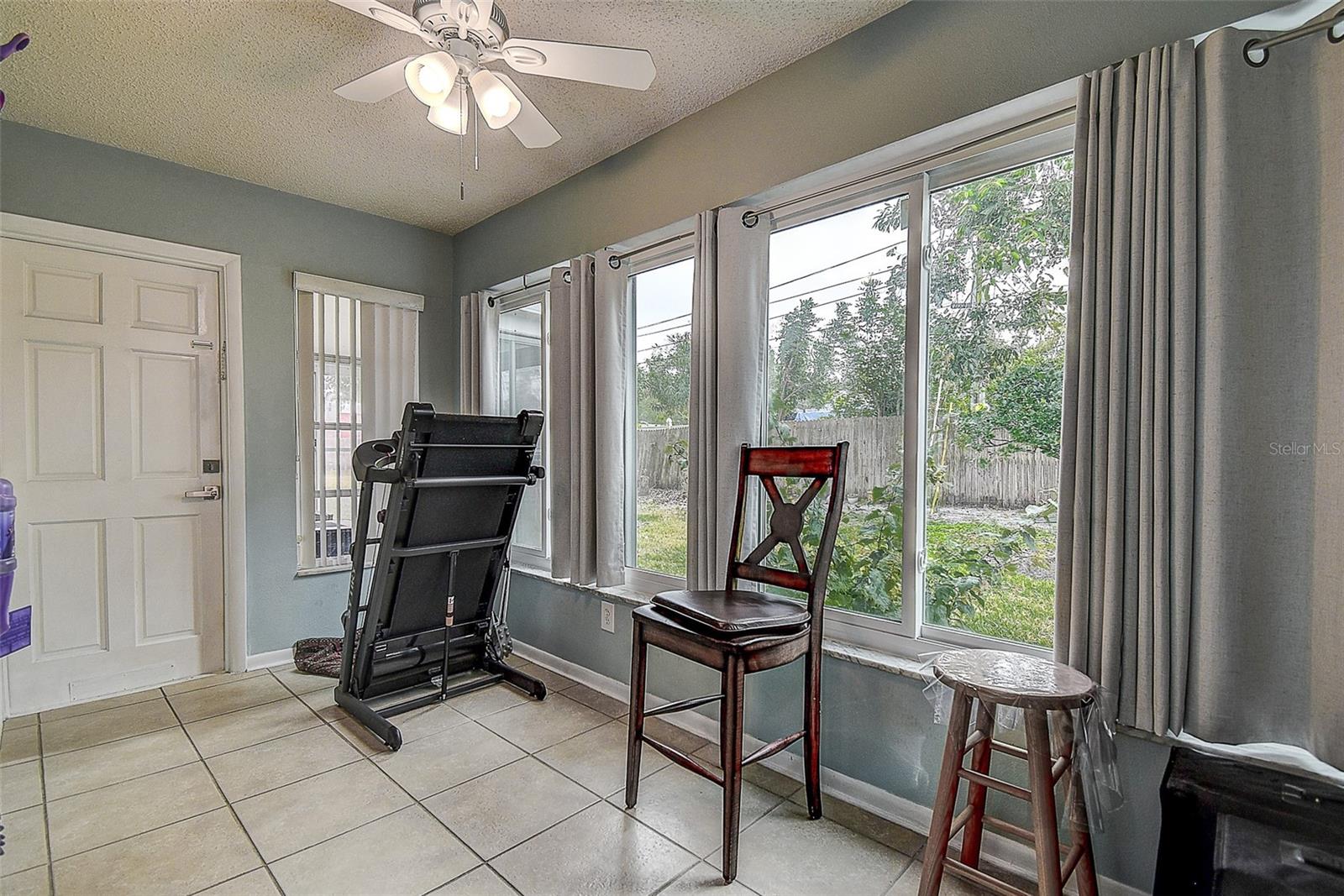 8358 CANDLEWOOD RD, SEMINOLE, FL, 33777