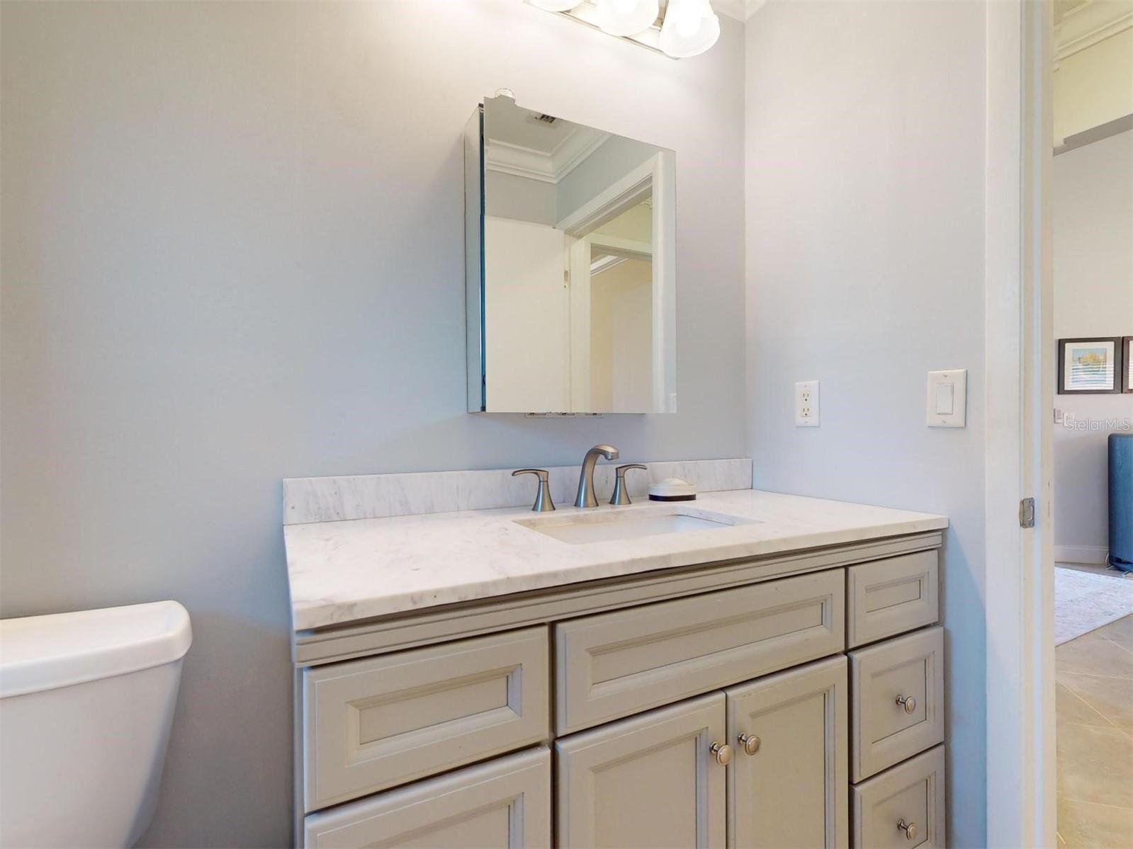 104 WOODINGHAM DR, VENICE, FL, 34292