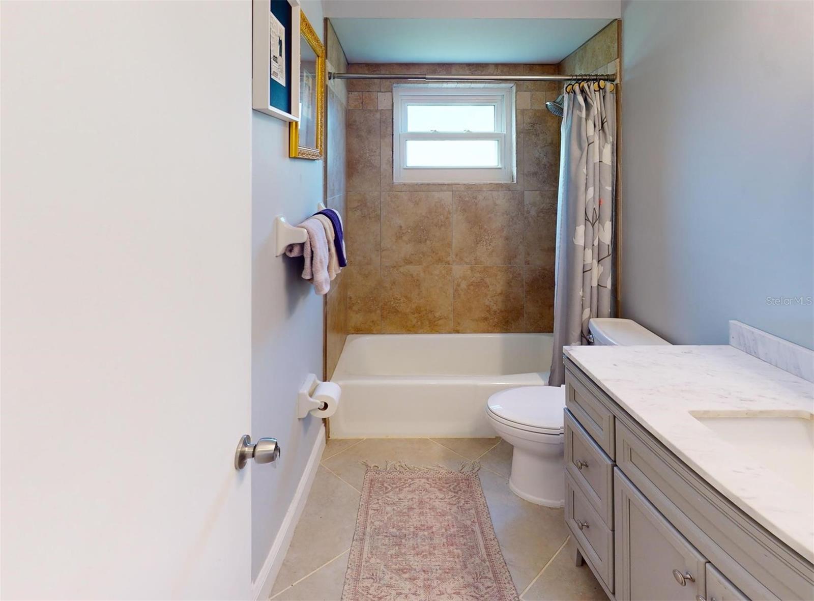 104 WOODINGHAM DR, VENICE, FL, 34292
