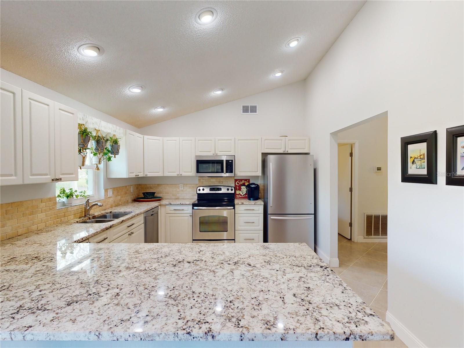 104 WOODINGHAM DR, VENICE, FL, 34292
