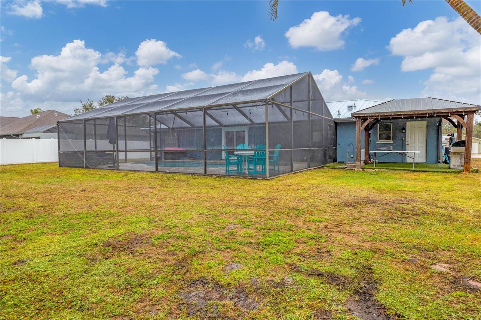 1826 E LEEWYNN DR, SARASOTA, FL, 34240