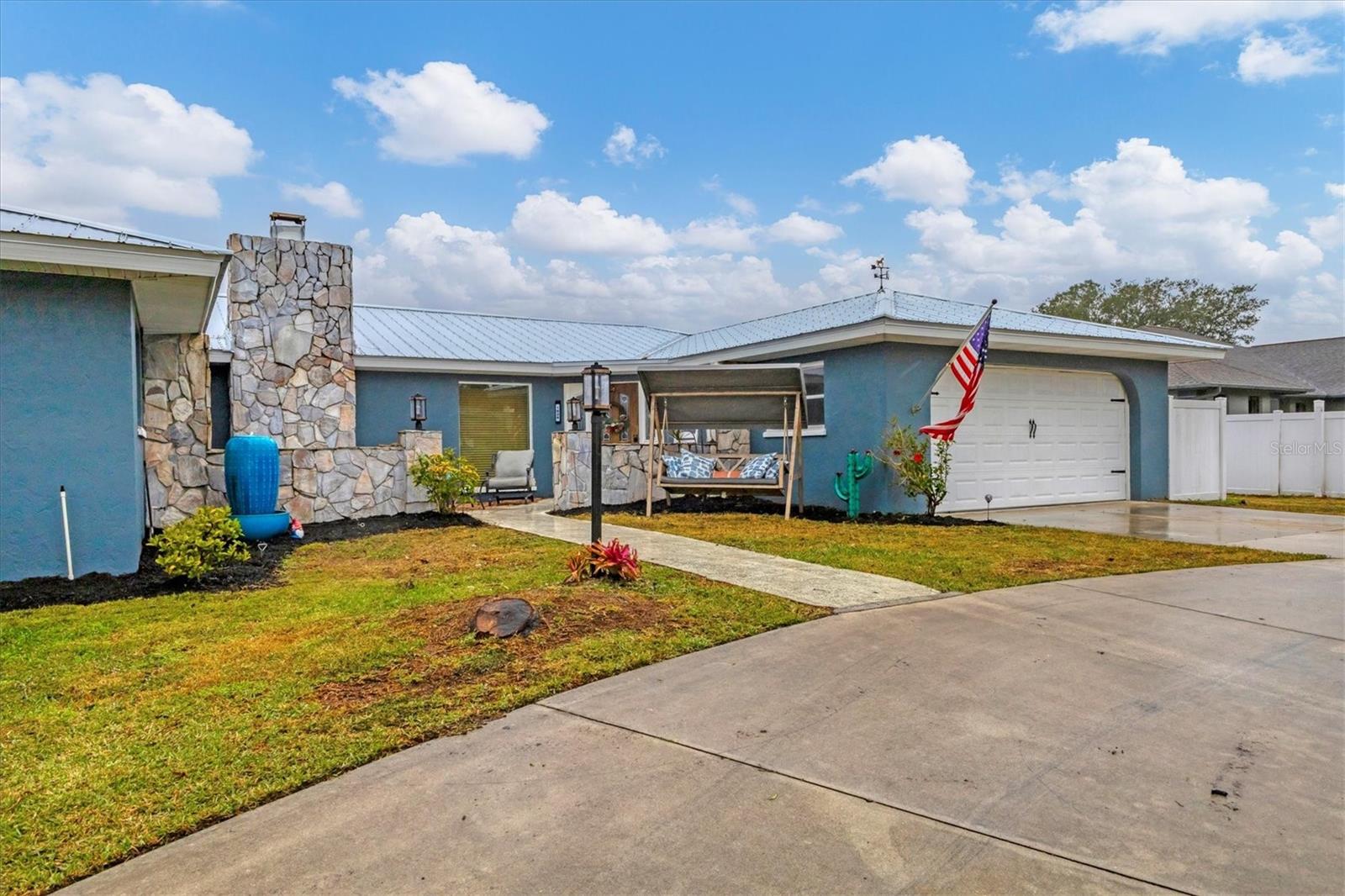 1826 E LEEWYNN DR, SARASOTA, FL, 34240