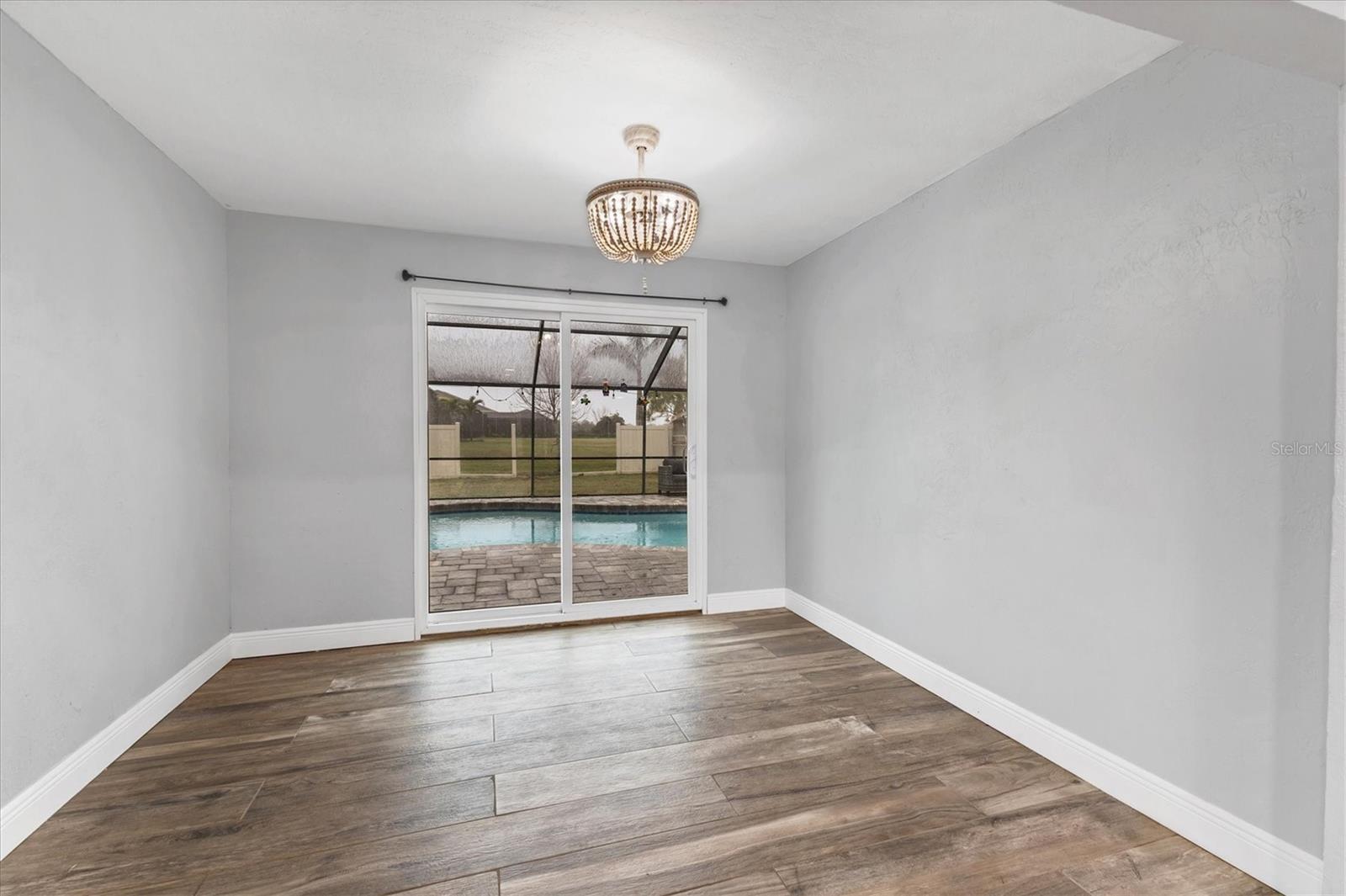 1826 E LEEWYNN DR, SARASOTA, FL, 34240