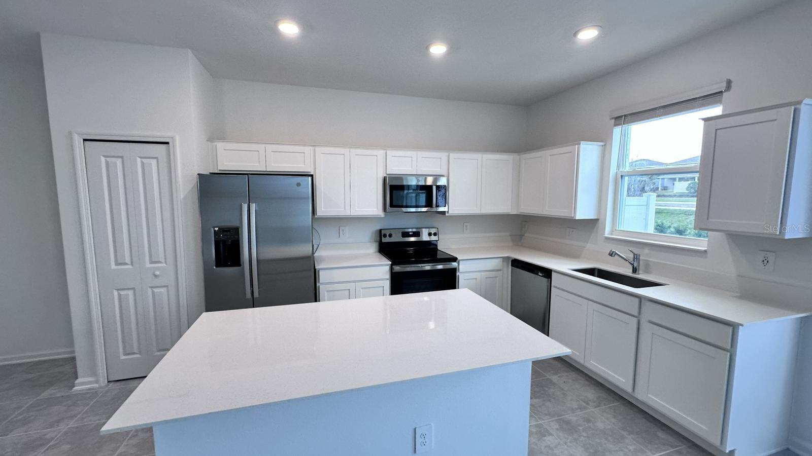 334 BOGEY DR, DAVENPORT, FL, 33896