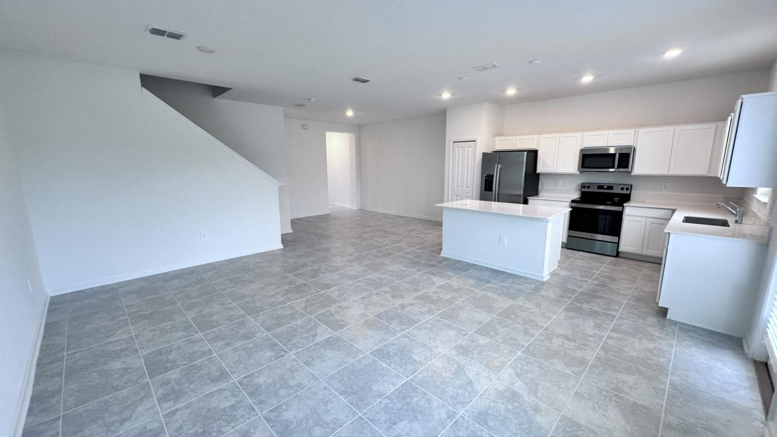 334 BOGEY DR, DAVENPORT, FL, 33896