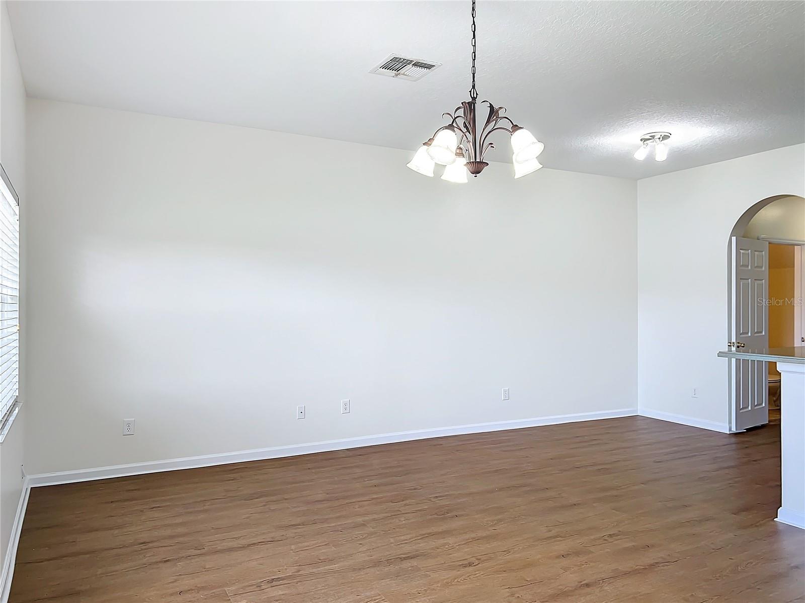 812 PARK GROVE CT, ORLANDO, FL, 32828