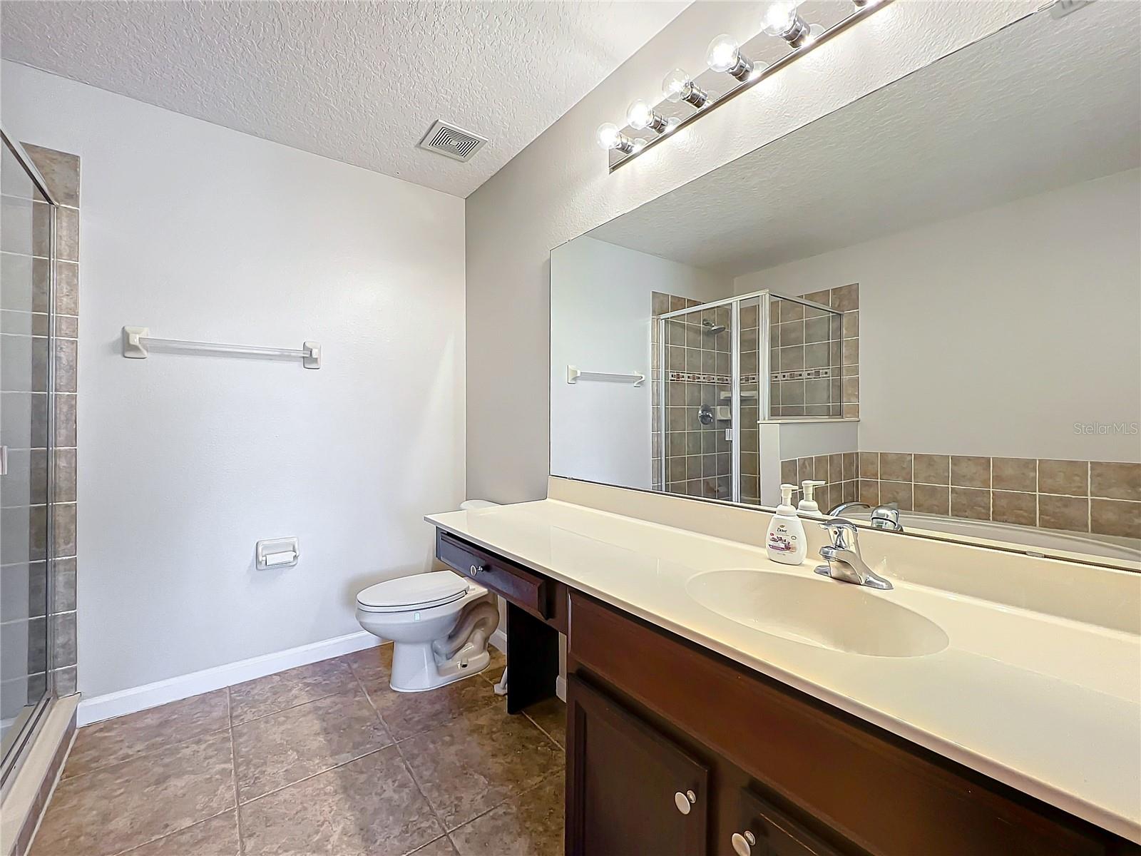 812 PARK GROVE CT, ORLANDO, FL, 32828