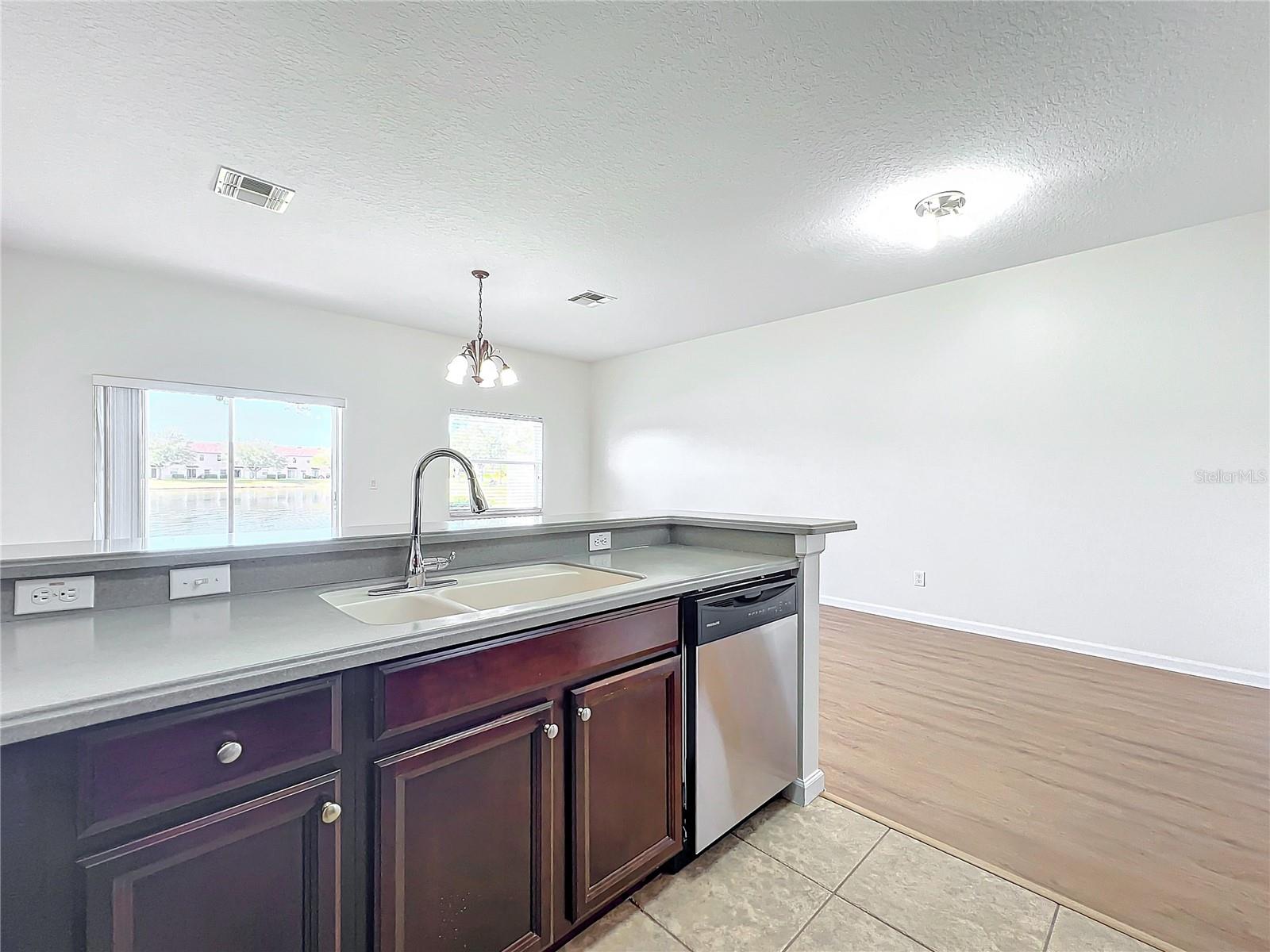 812 PARK GROVE CT, ORLANDO, FL, 32828