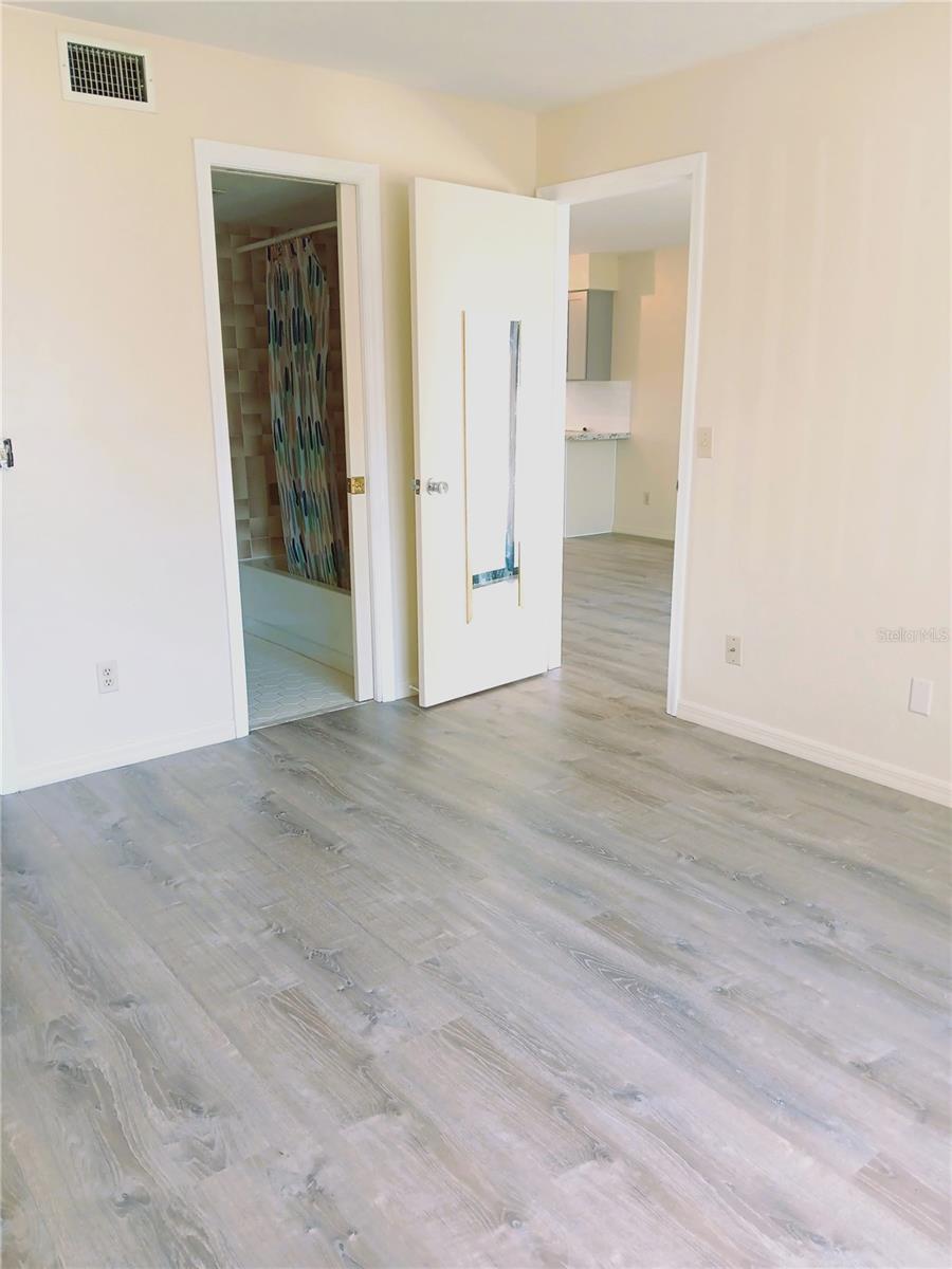 22523 WESTCHESTER BLVD #104E, PUNTA GORDA, FL, 33980