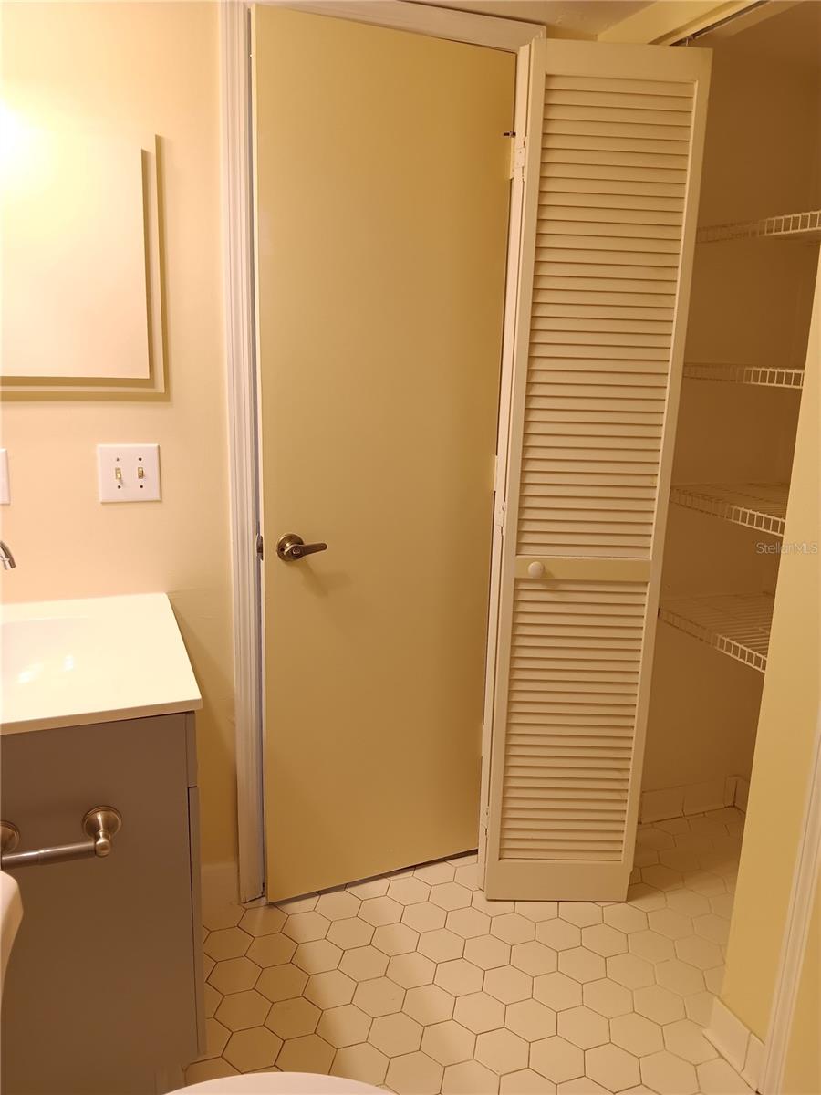 22523 WESTCHESTER BLVD #104E, PUNTA GORDA, FL, 33980