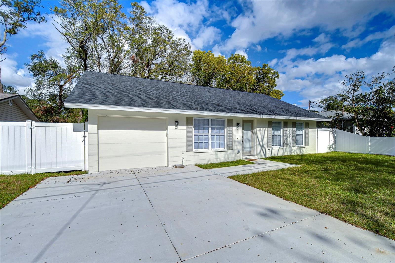 1205 W HOLLYWOOD ST, TAMPA, FL, 33604
