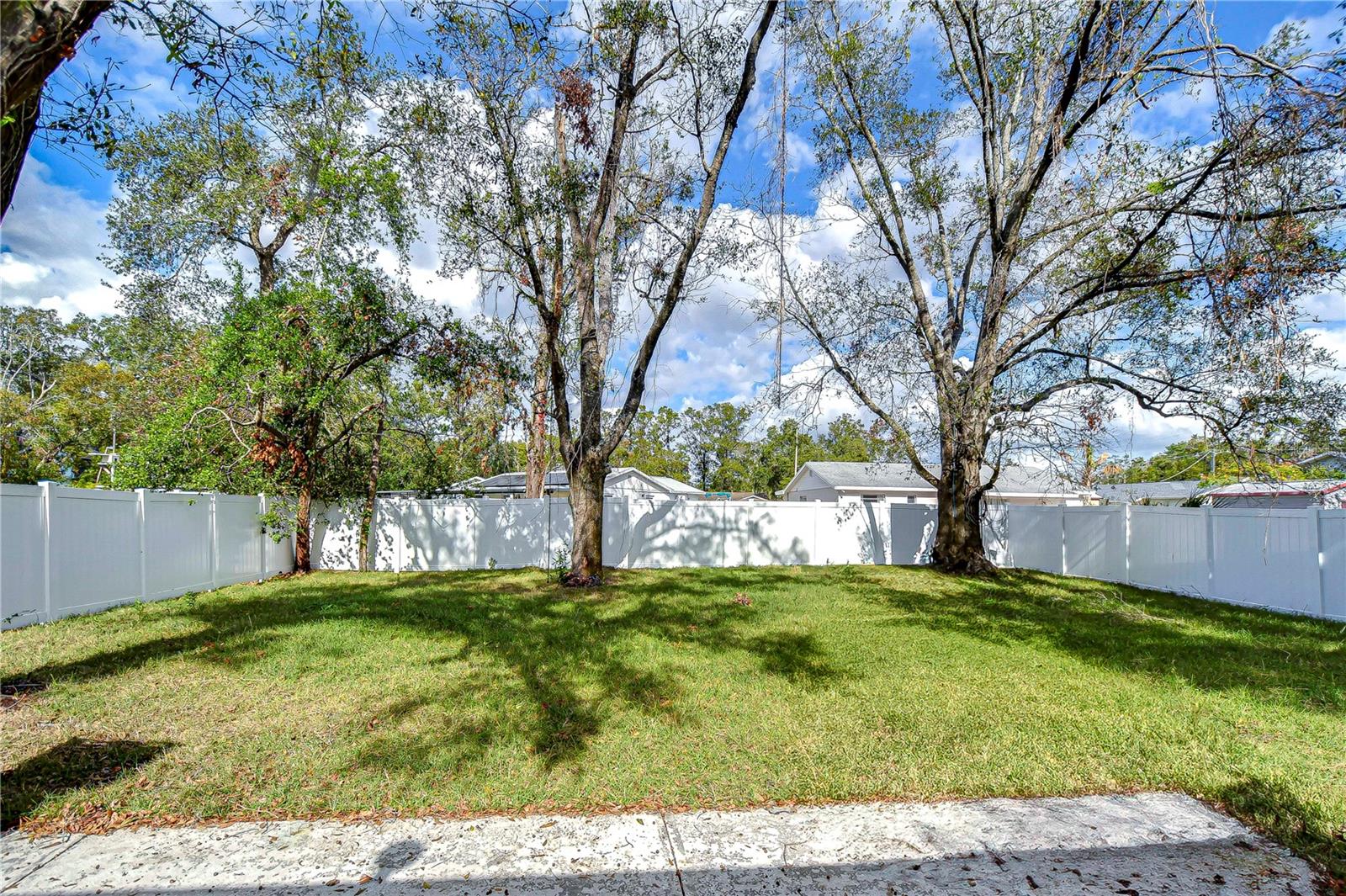 1205 W HOLLYWOOD ST, TAMPA, FL, 33604