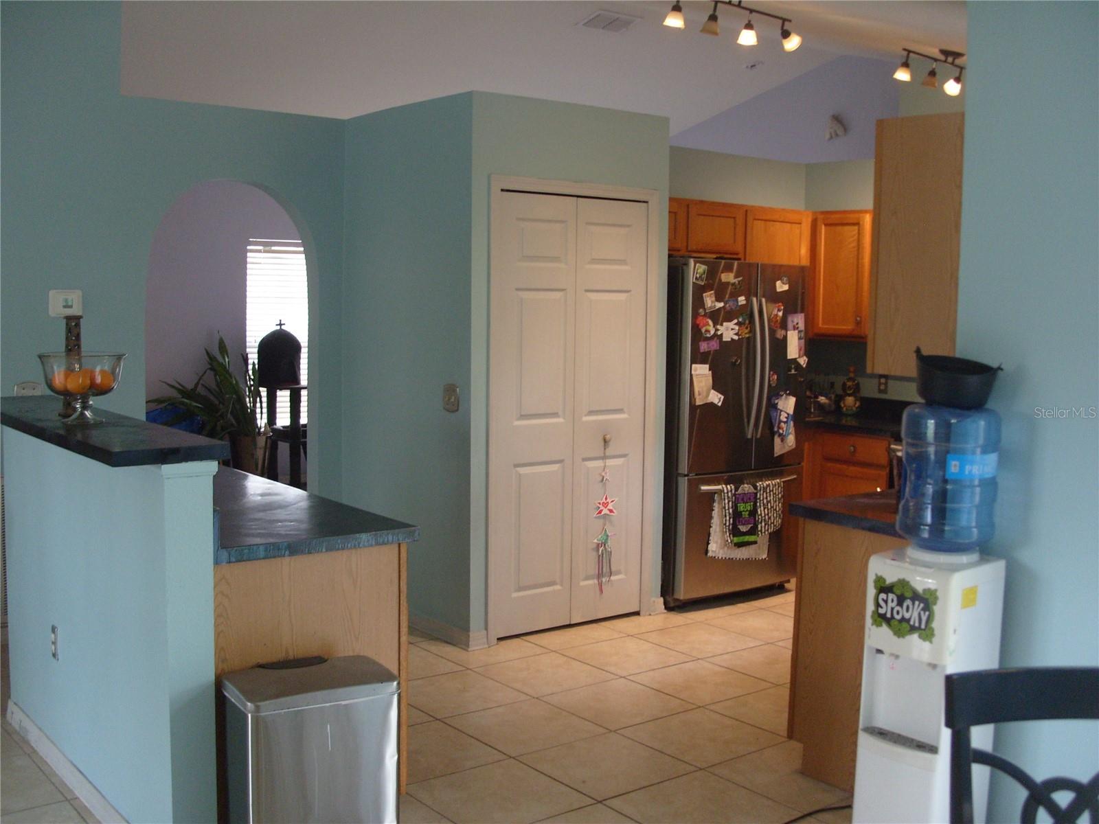 1860 DONKEY AVE, NORTH PORT, FL, 34288