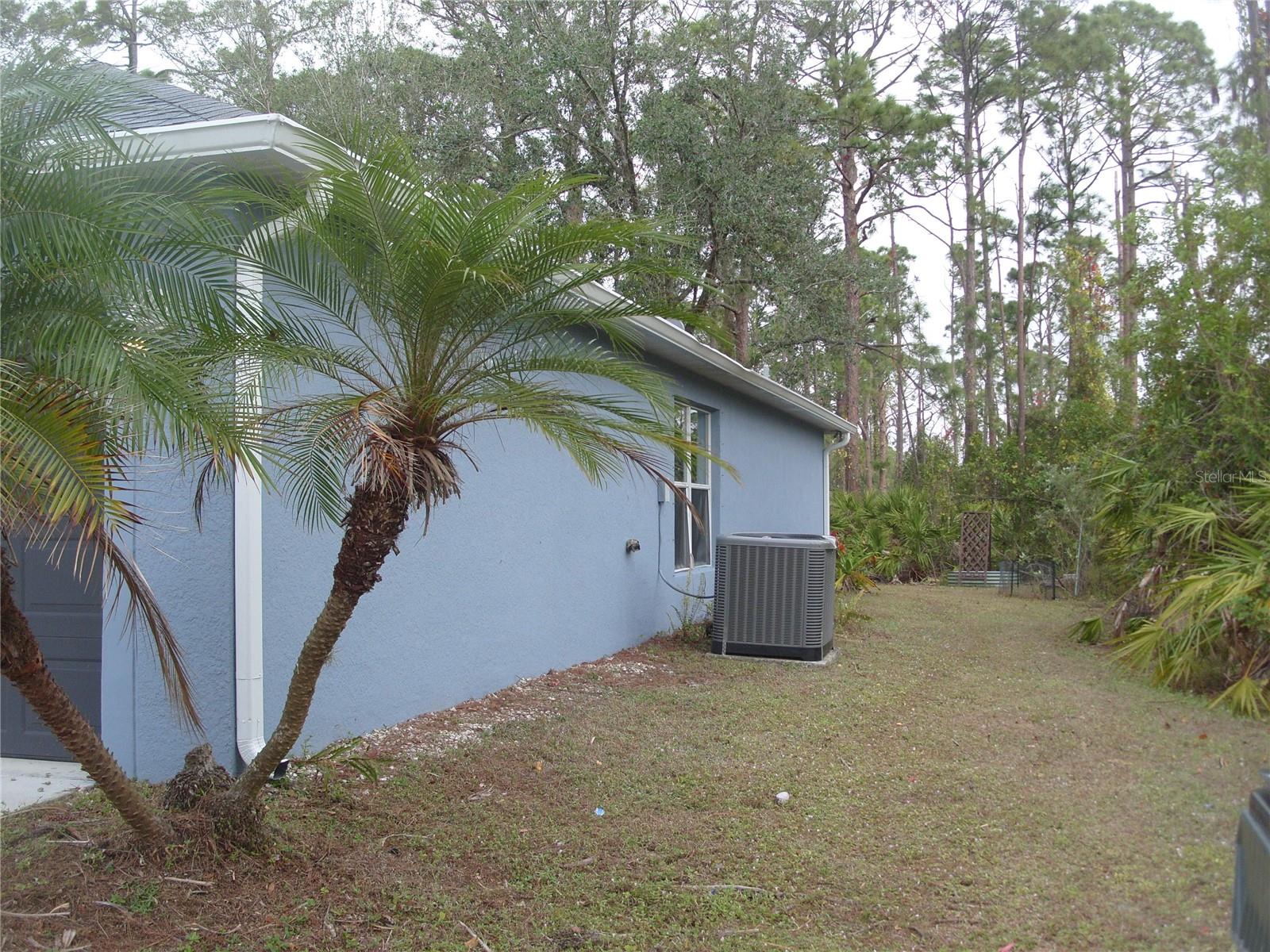 1860 DONKEY AVE, NORTH PORT, FL, 34288