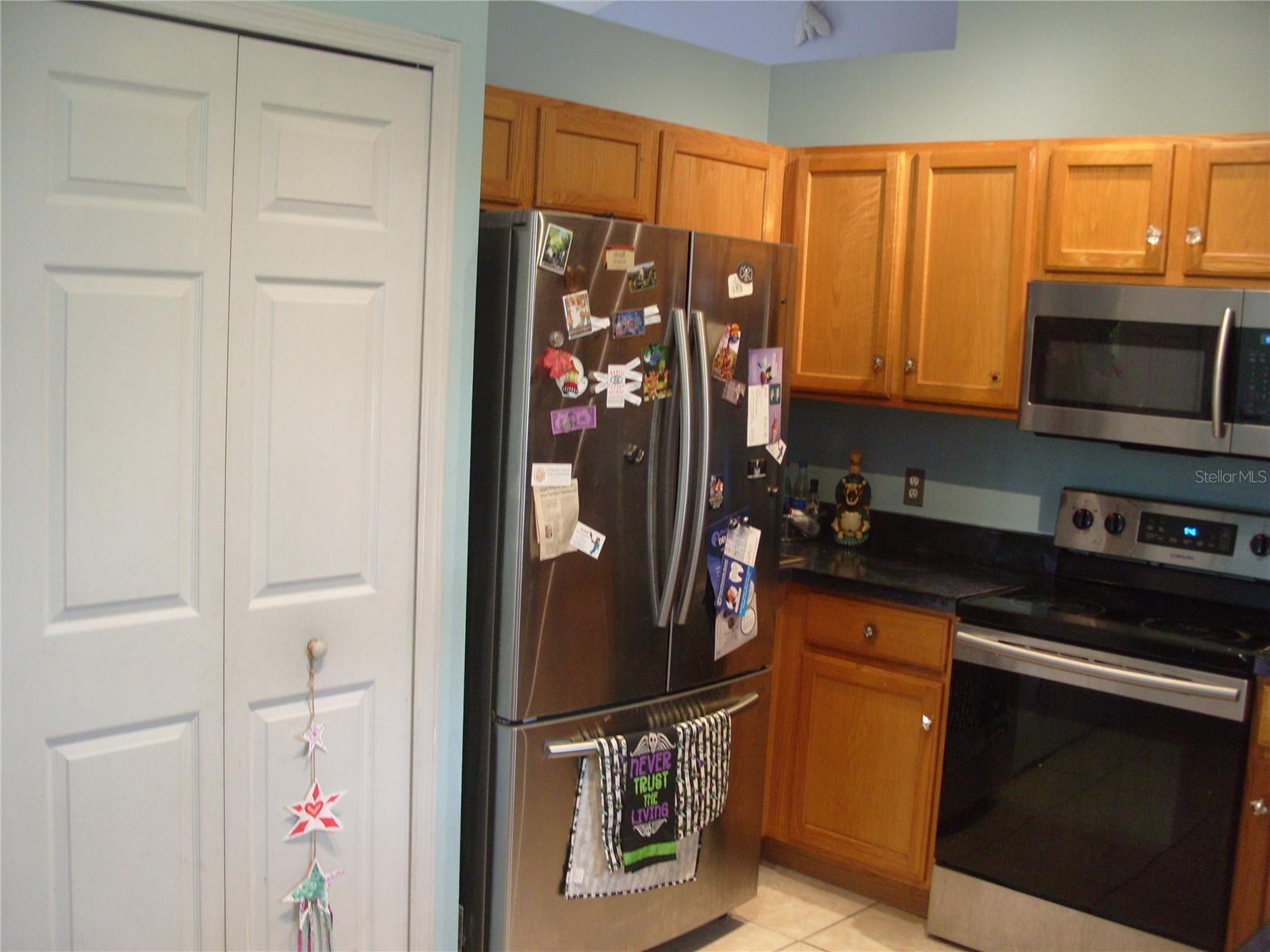 1860 DONKEY AVE, NORTH PORT, FL, 34288