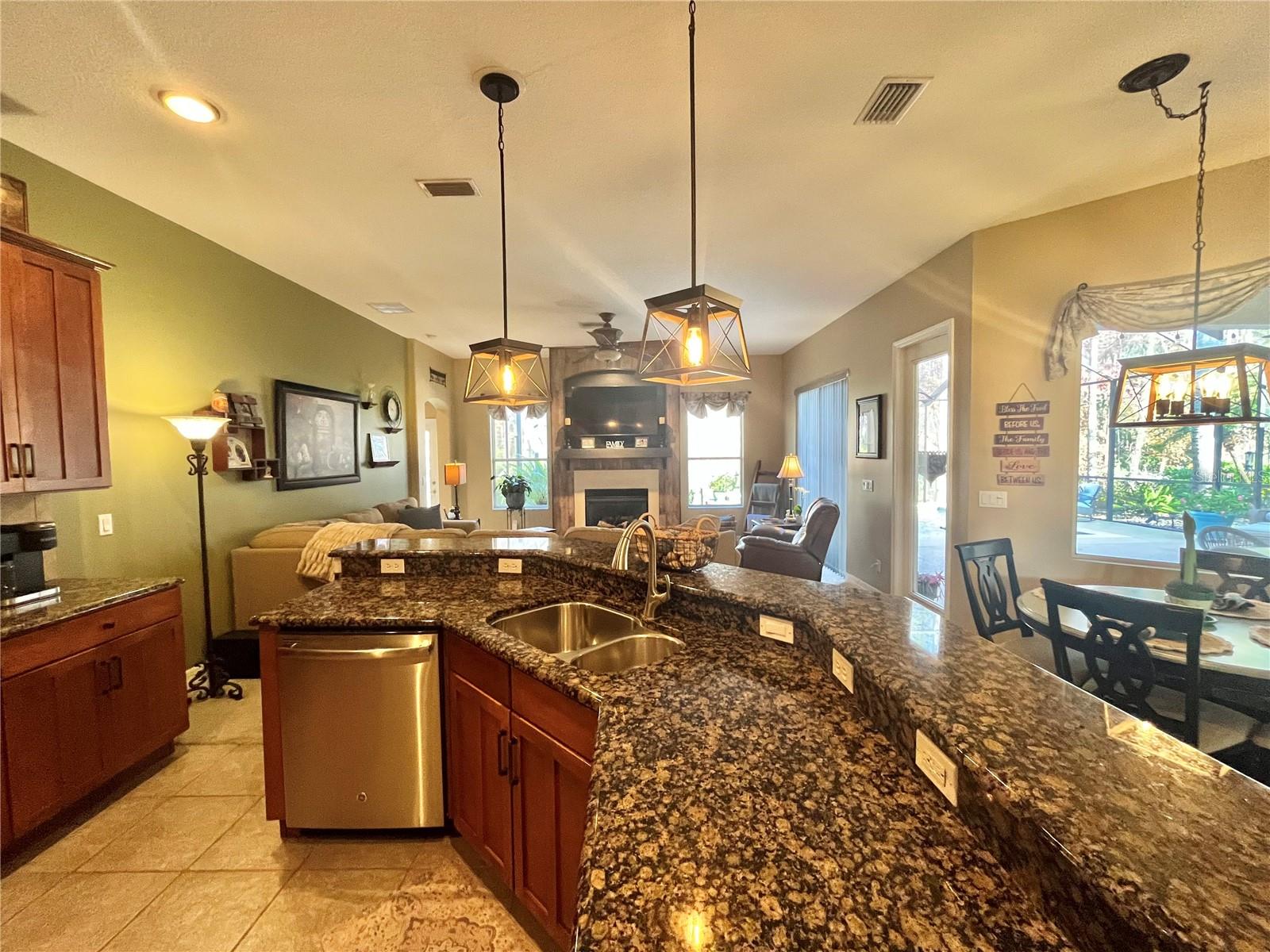 16754 IVY LAKE DR, ODESSA, FL, 33556