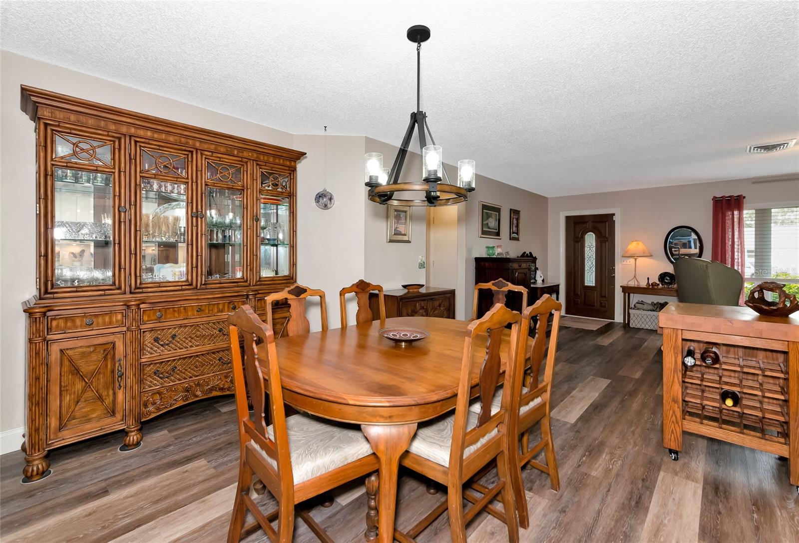 2154 LAKEWOOD DR, NOKOMIS, FL, 34275