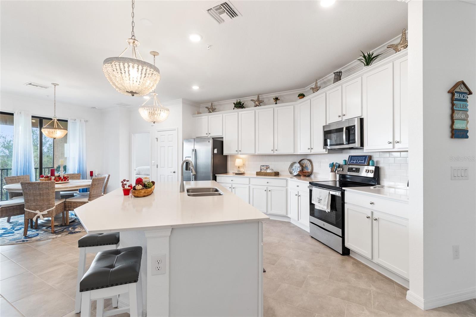 10031 CROOKED CREEK DR #201, VENICE, FL, 34293