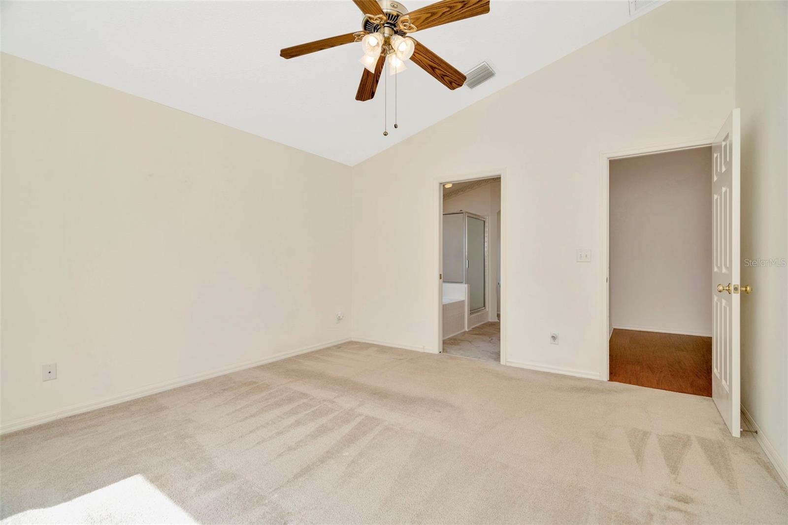 2908 BILLINGHAM DR, LAND O LAKES, FL, 34639