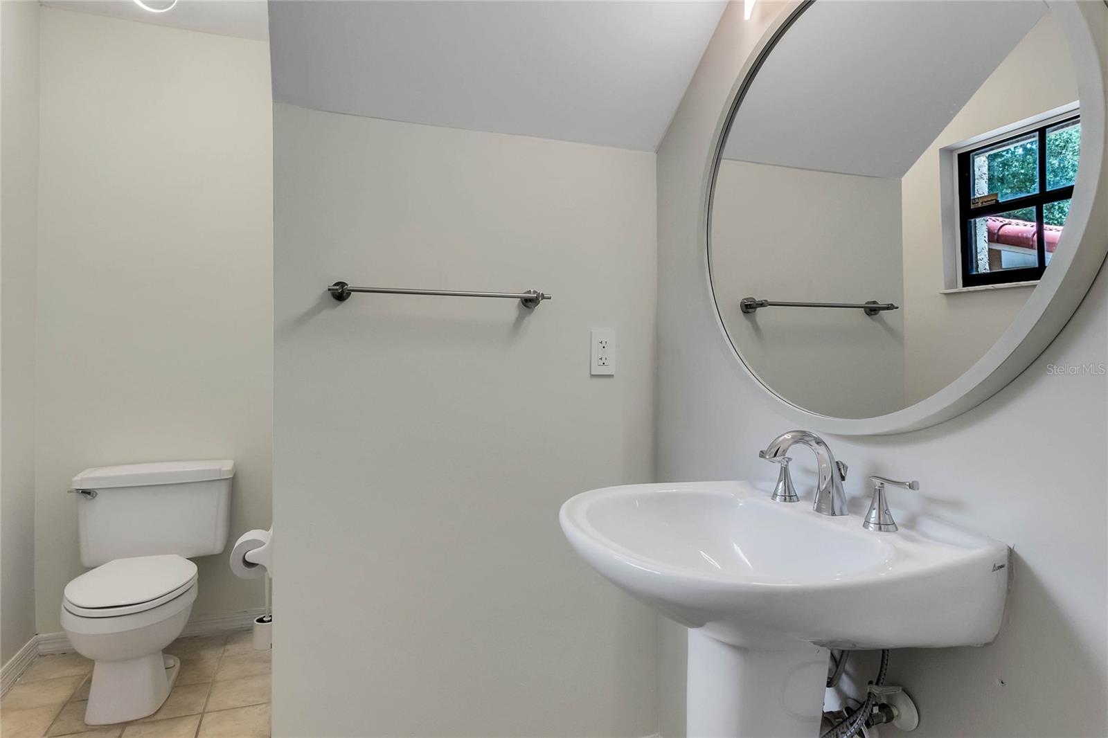 8235 AMBROSE COVE WAY, ORLANDO, FL, 32819