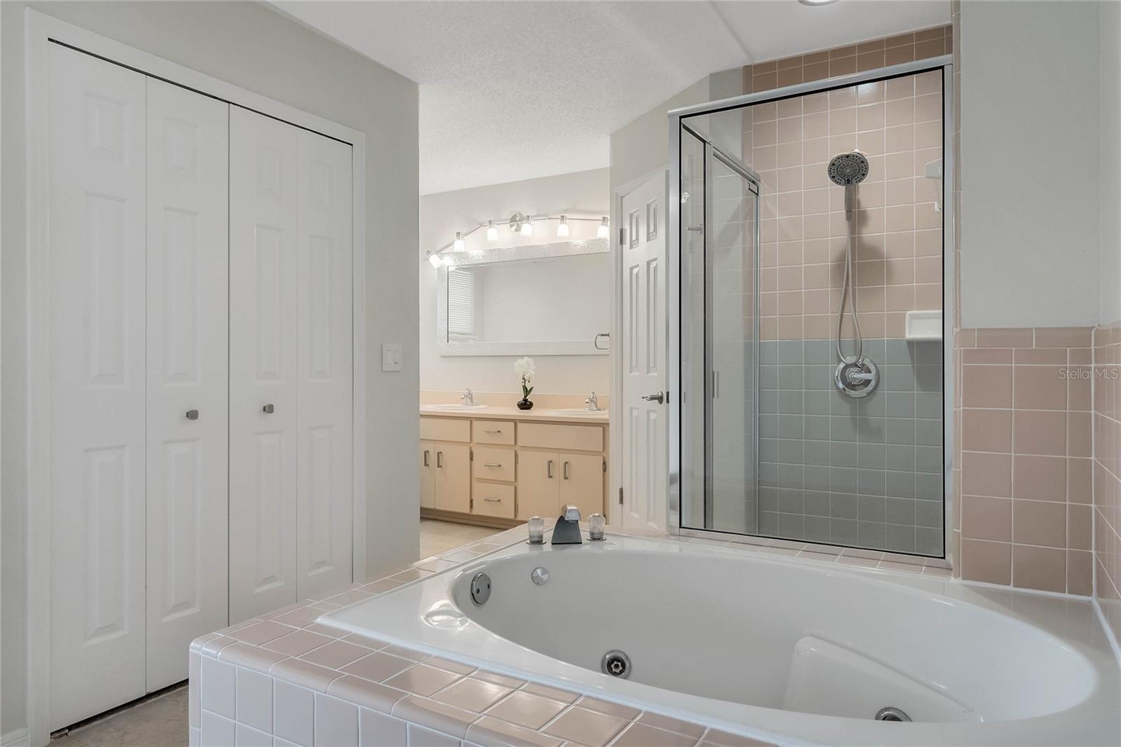 8235 AMBROSE COVE WAY, ORLANDO, FL, 32819
