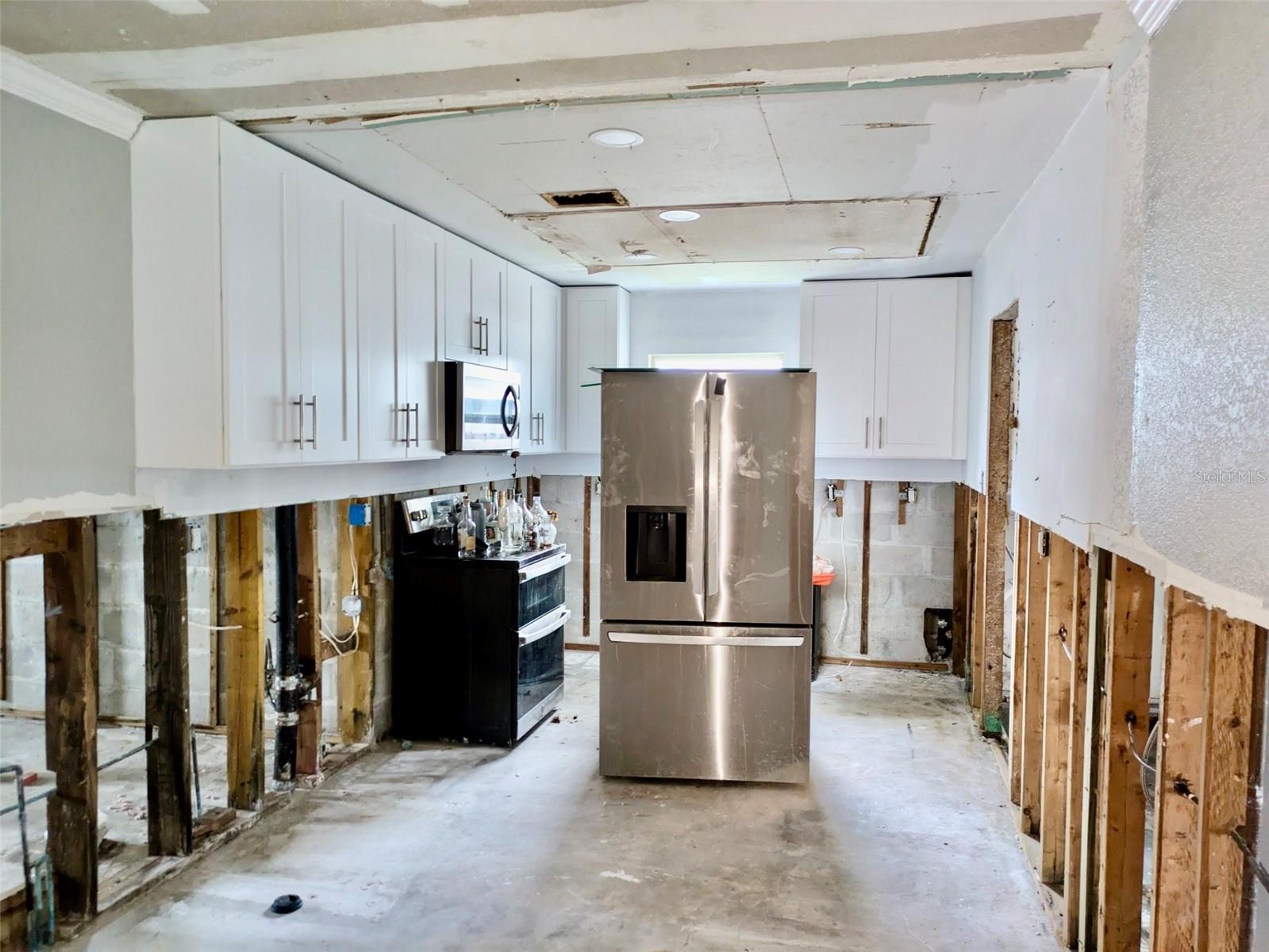 1845 NEW HAMPSHIRE AVE NE, ST PETERSBURG, FL, 33703
