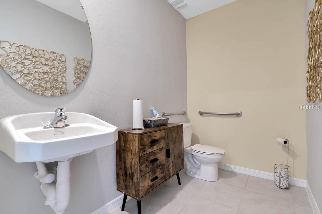 1542 WAX MYRTLE WAY, HAINES CITY, FL, 33844