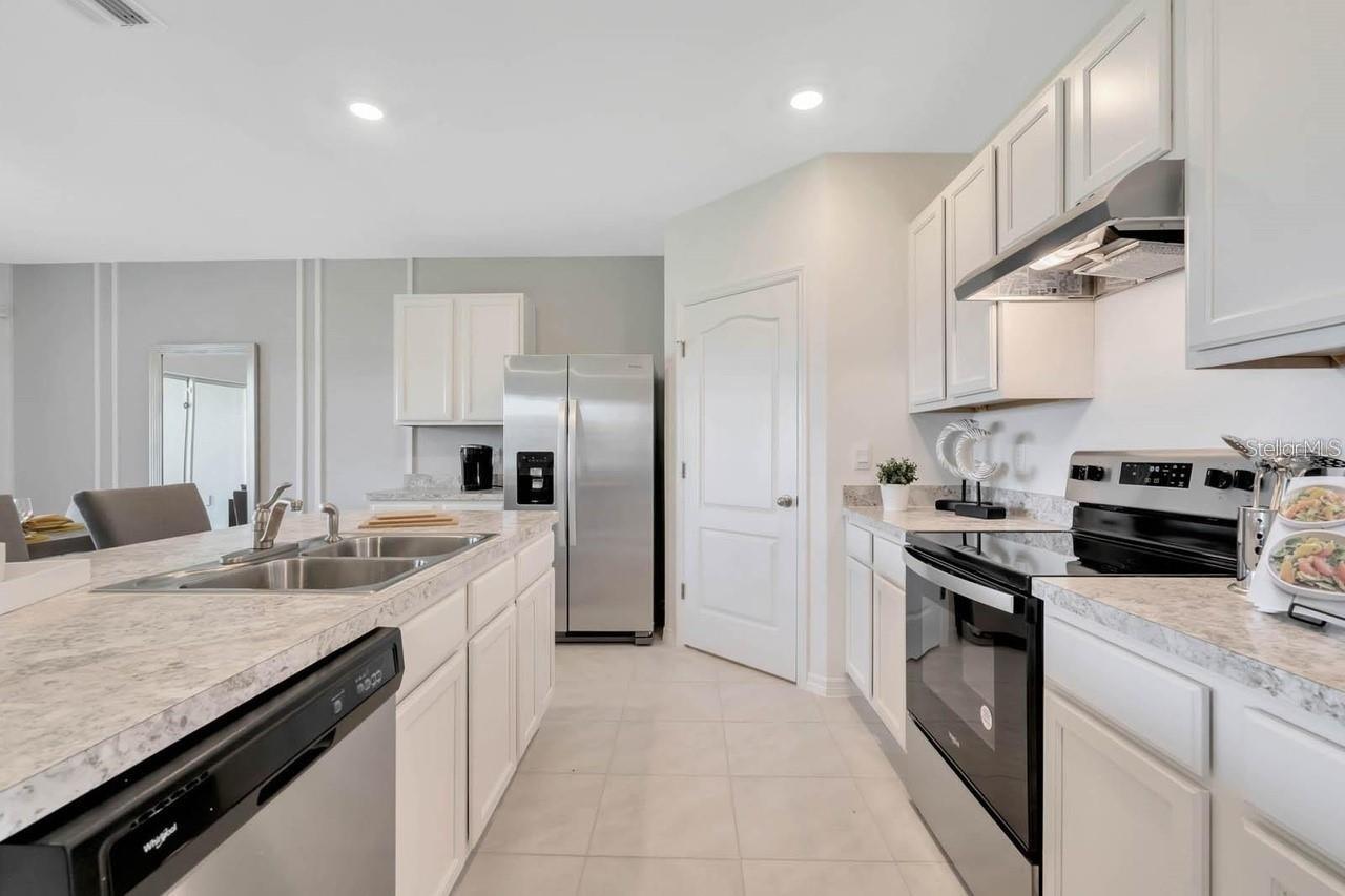 1542 WAX MYRTLE WAY, HAINES CITY, FL, 33844