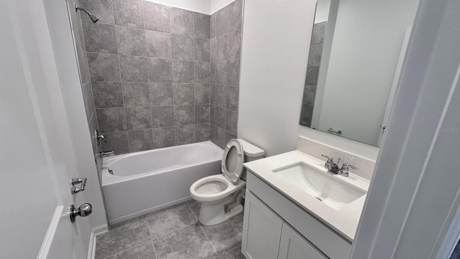 318 BOGEY DR, DAVENPORT, FL, 33896