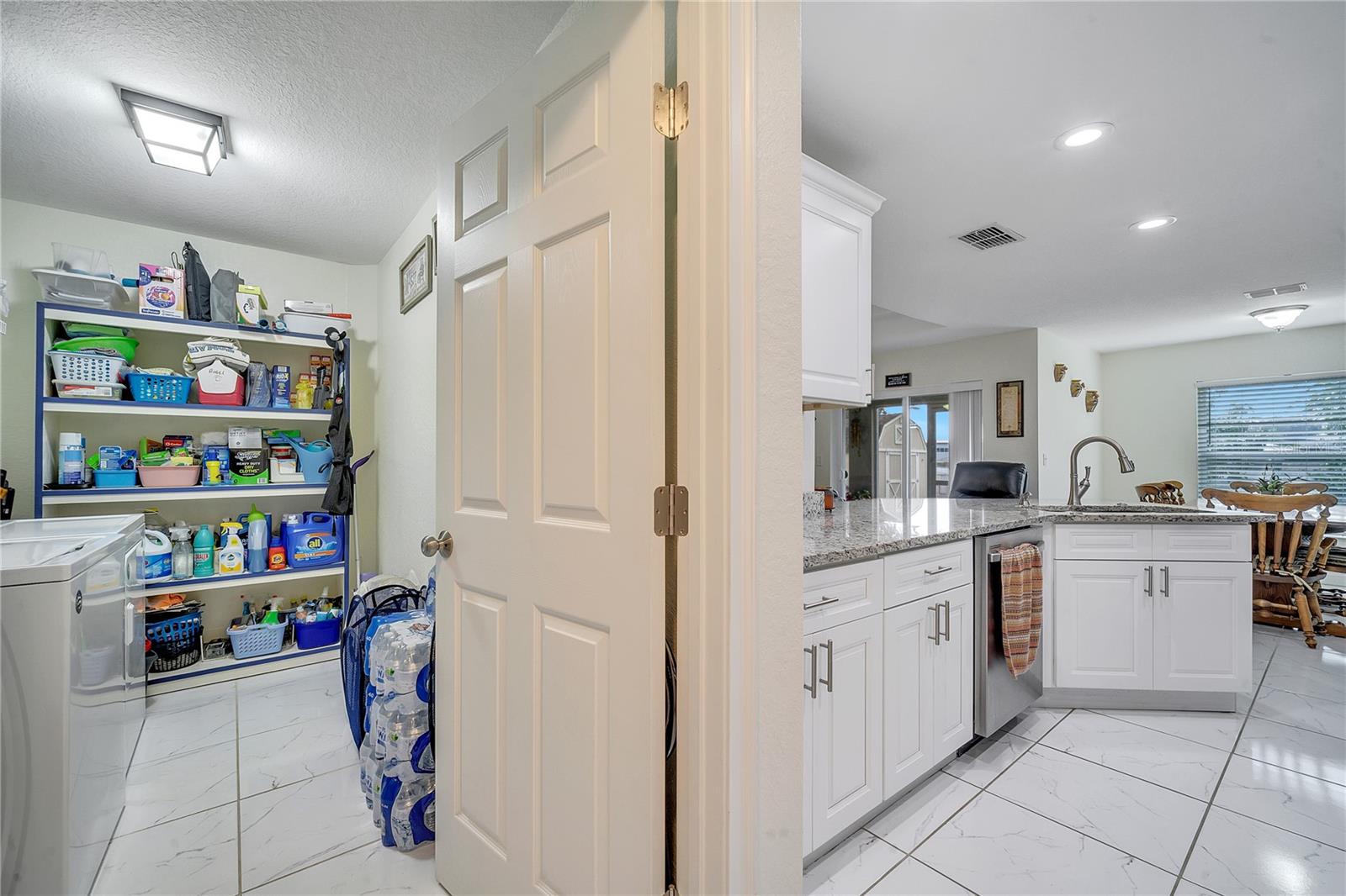 203 NORTH CIR, DAVENPORT, FL, 33837
