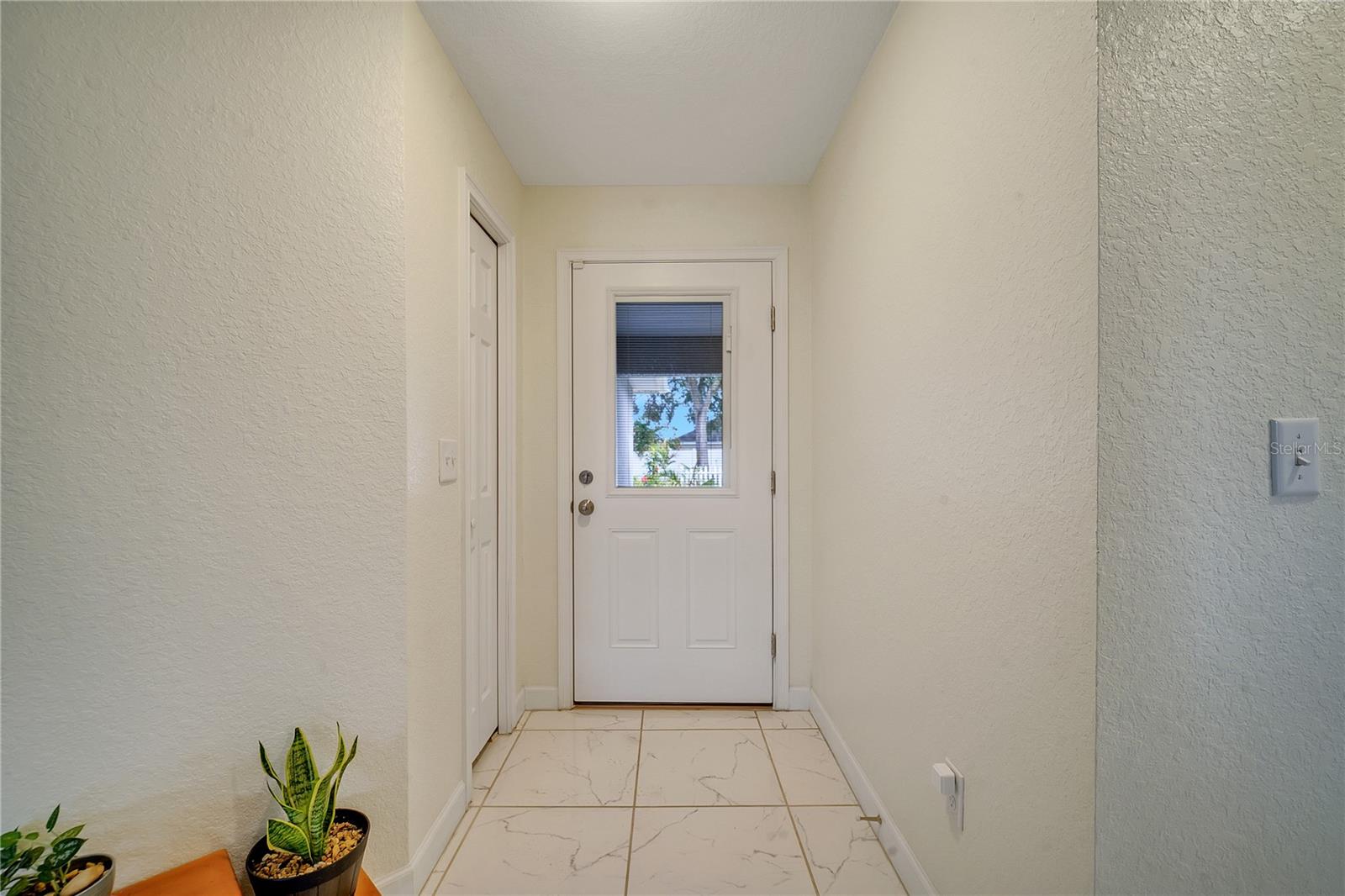 203 NORTH CIR, DAVENPORT, FL, 33837