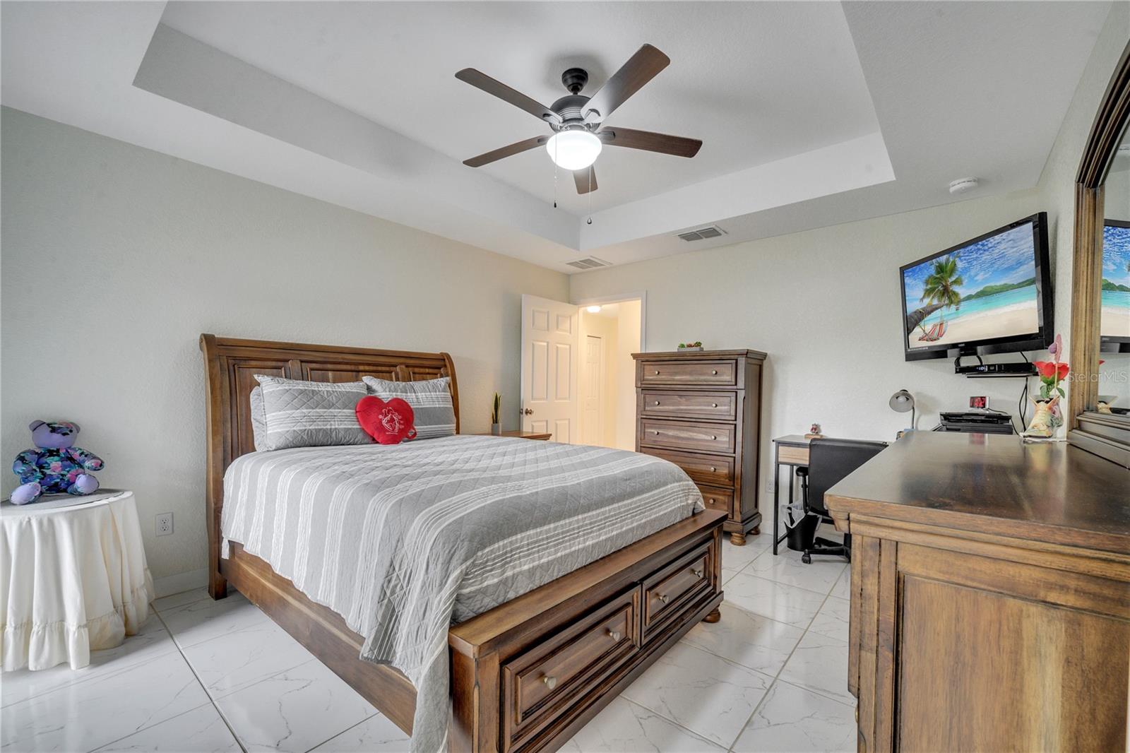 203 NORTH CIR, DAVENPORT, FL, 33837