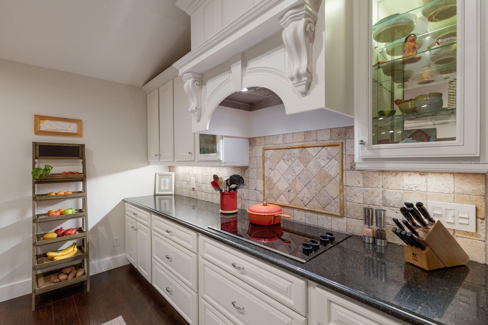 543 HILLCREST DR, BRADENTON, FL, 34209
