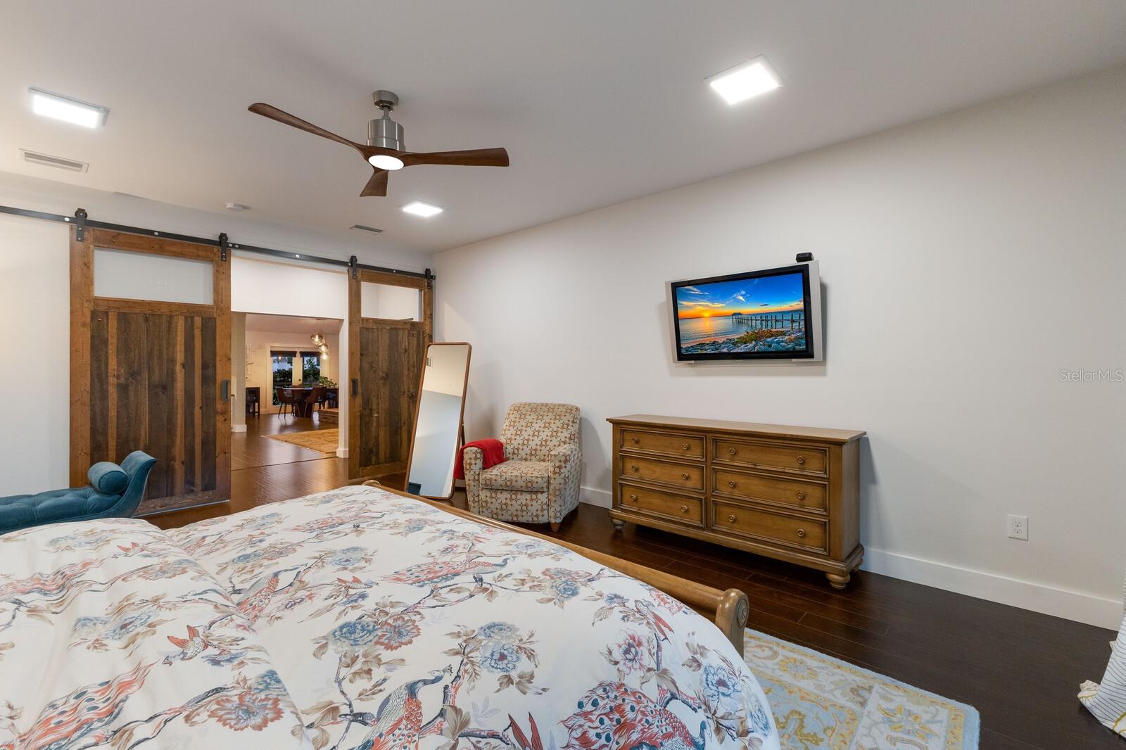 543 HILLCREST DR, BRADENTON, FL, 34209
