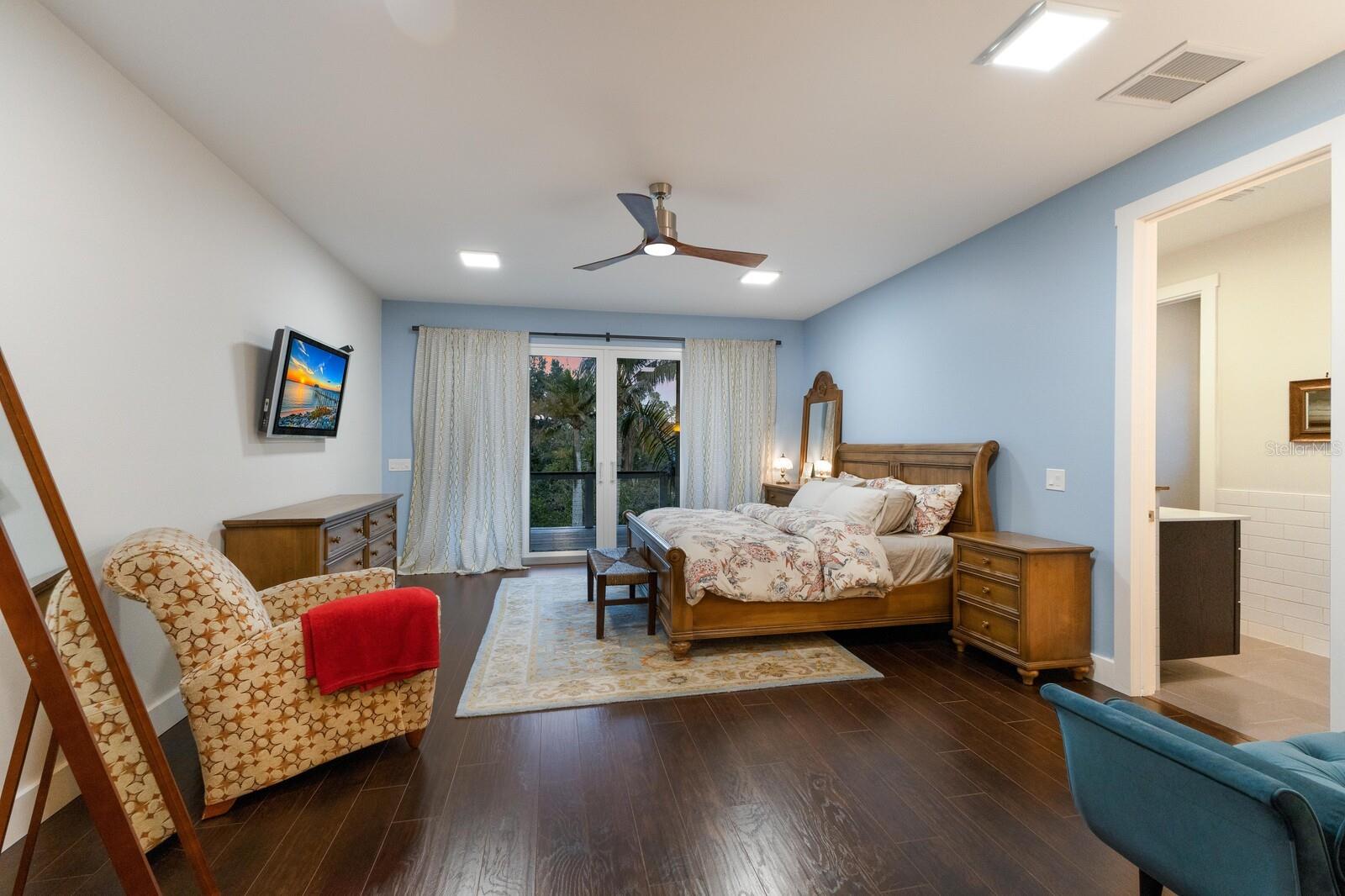 543 HILLCREST DR, BRADENTON, FL, 34209