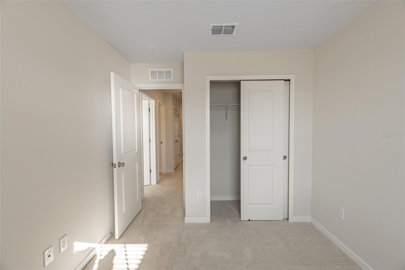 10425 FOLLY BEACH RD, ORLANDO, FL, 32827