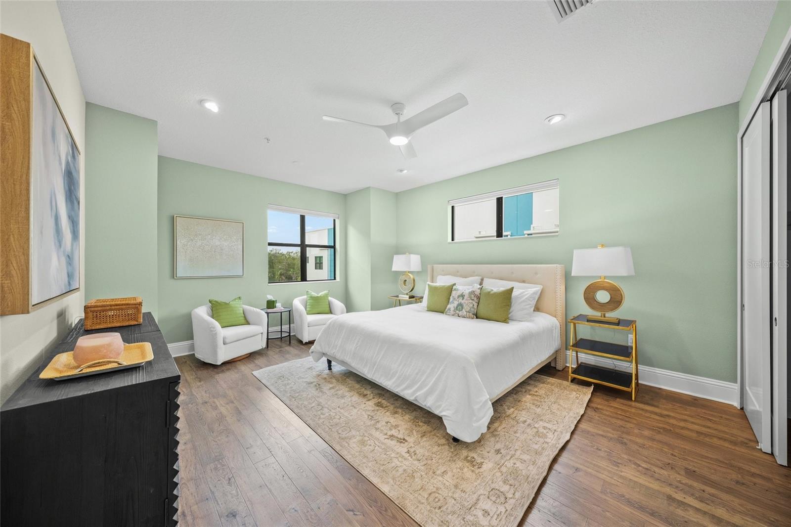 72 N SCHOOL AVE, SARASOTA, FL, 34237