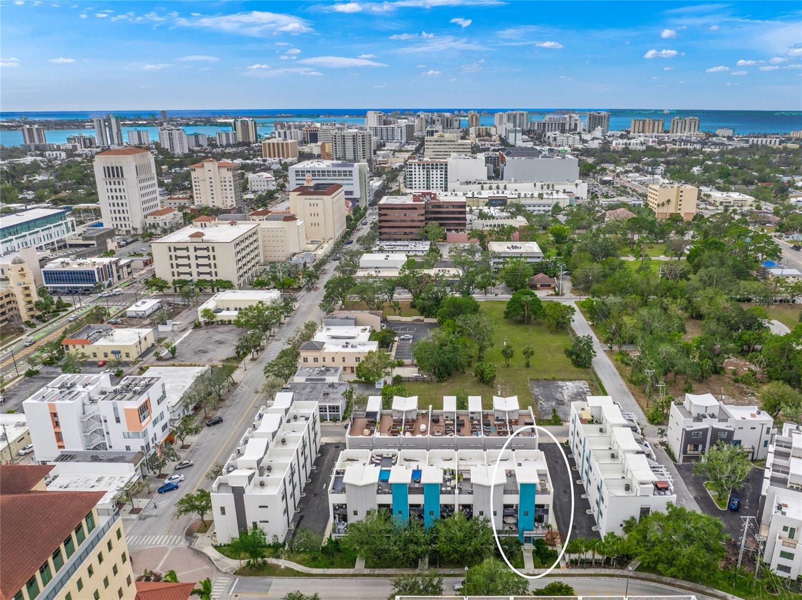 72 N SCHOOL AVE, SARASOTA, FL, 34237