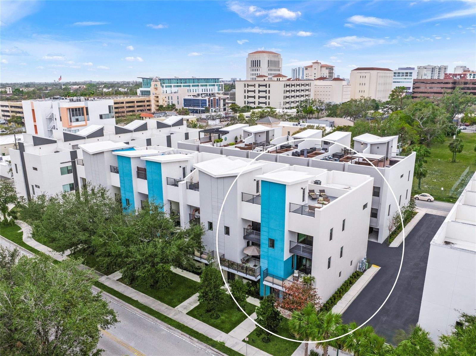 72 N SCHOOL AVE, SARASOTA, FL, 34237