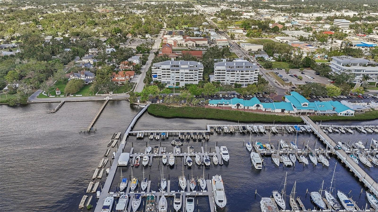 1050 RIVERSIDE DR #A201, PALMETTO, FL, 34221