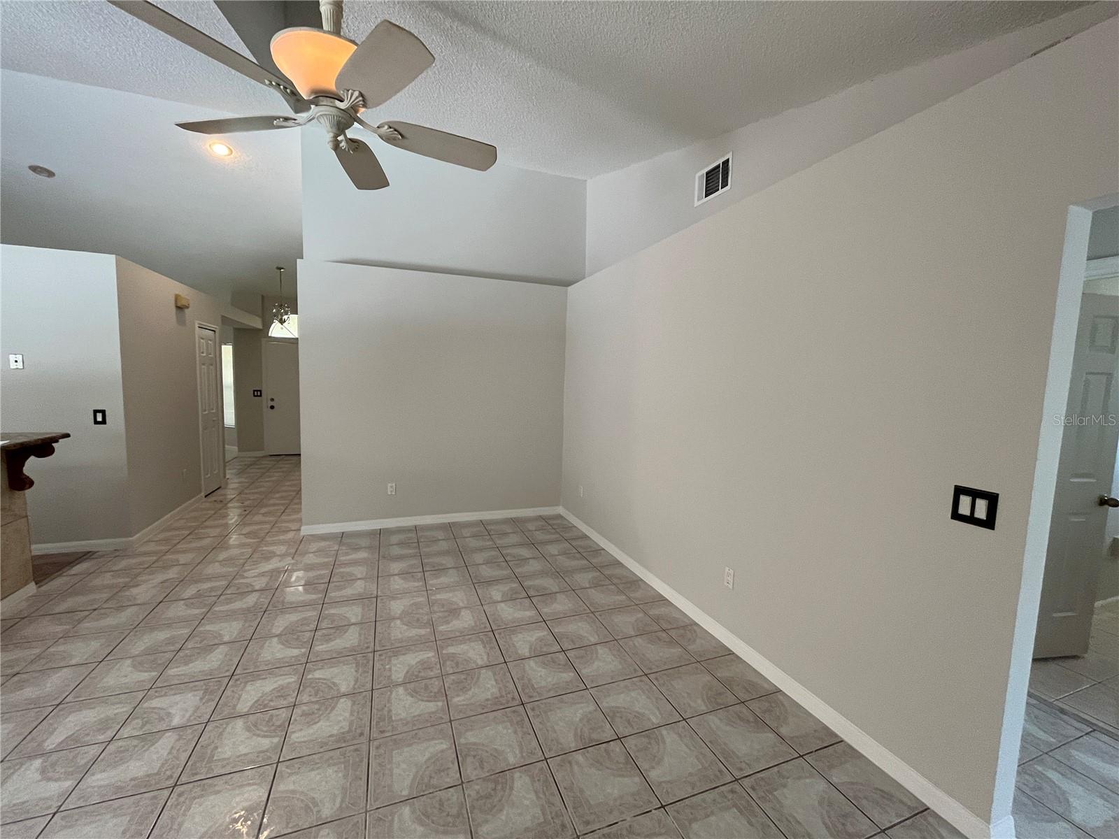 10127 POINTVIEW CT #1, ORLANDO, FL, 32836