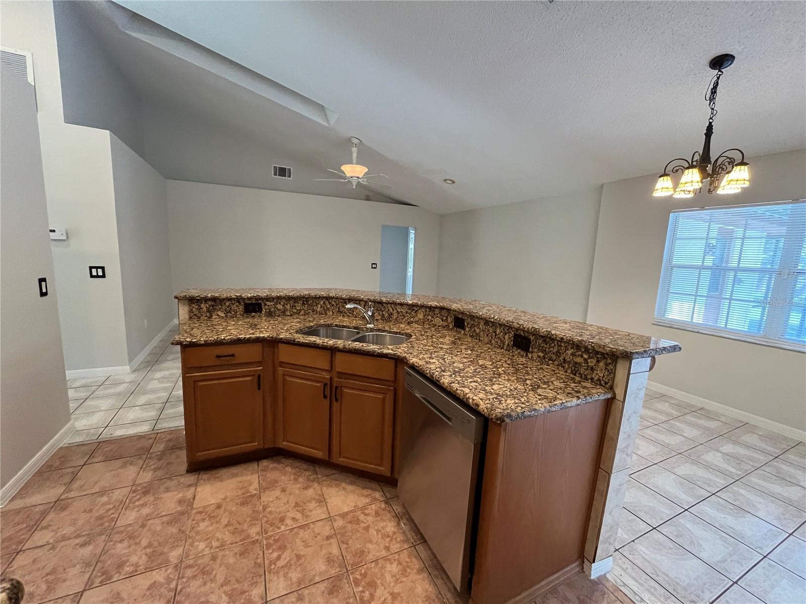 10127 POINTVIEW CT #1, ORLANDO, FL, 32836
